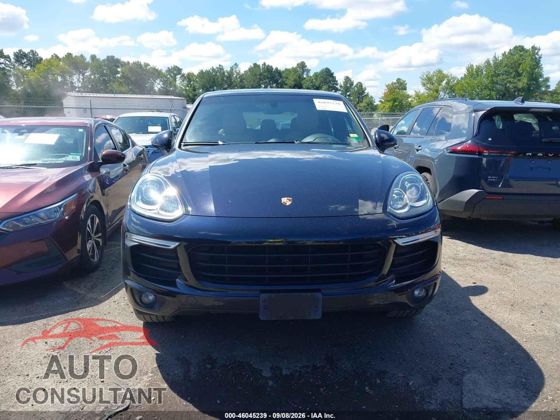 PORSCHE CAYENNE 2016 - WP1AA2A21GKA37245