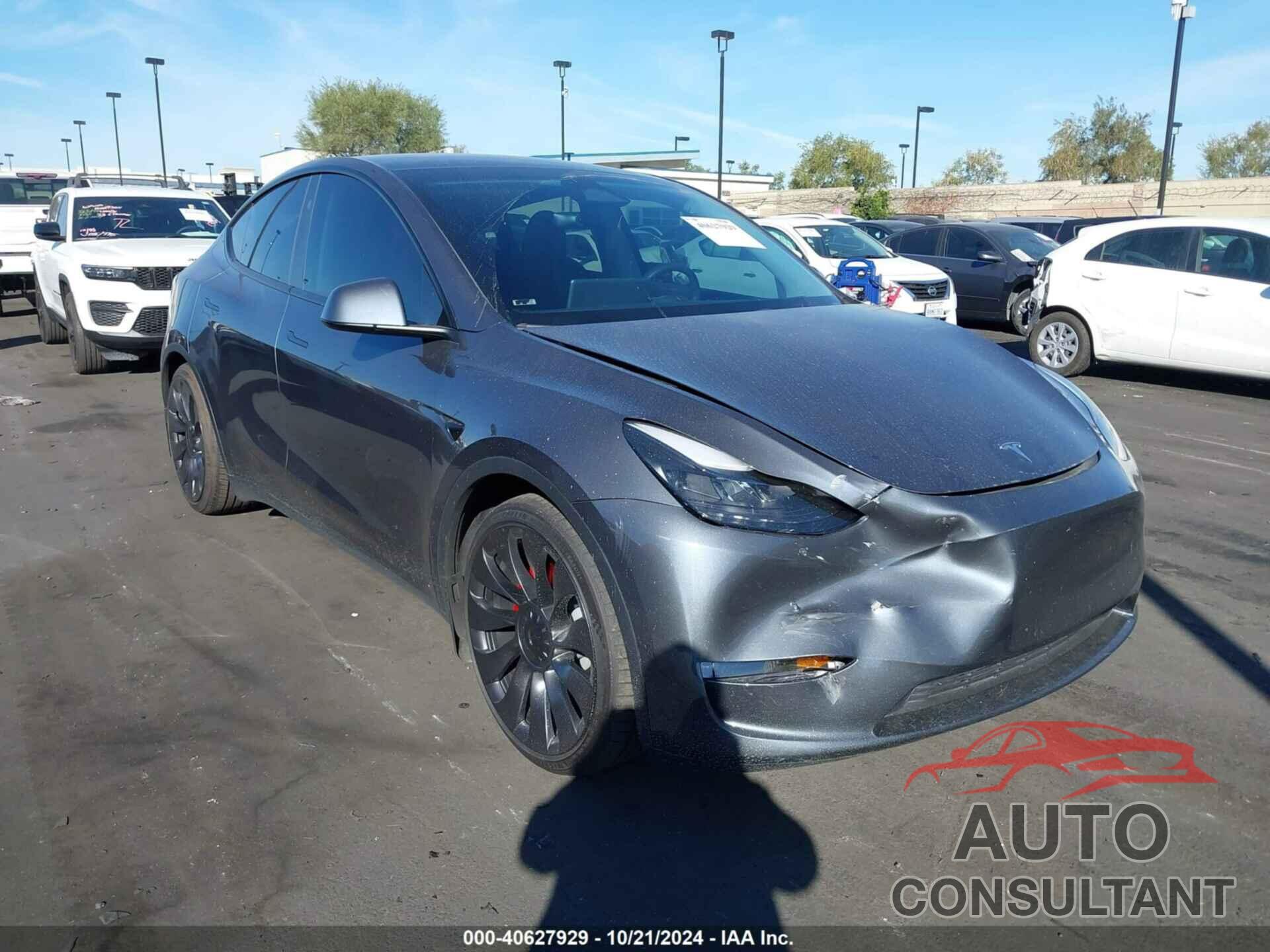 TESLA MODEL Y 2023 - 7SAYGDEF2PF825426