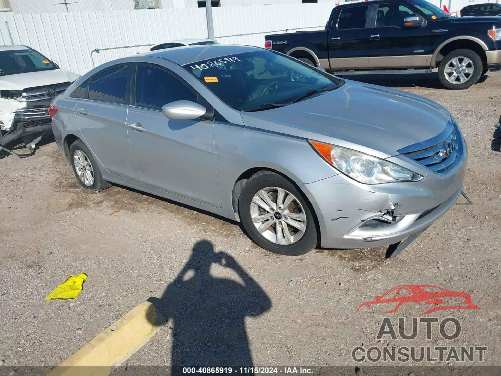 HYUNDAI SONATA 2013 - 5NPEB4AC2DH810819