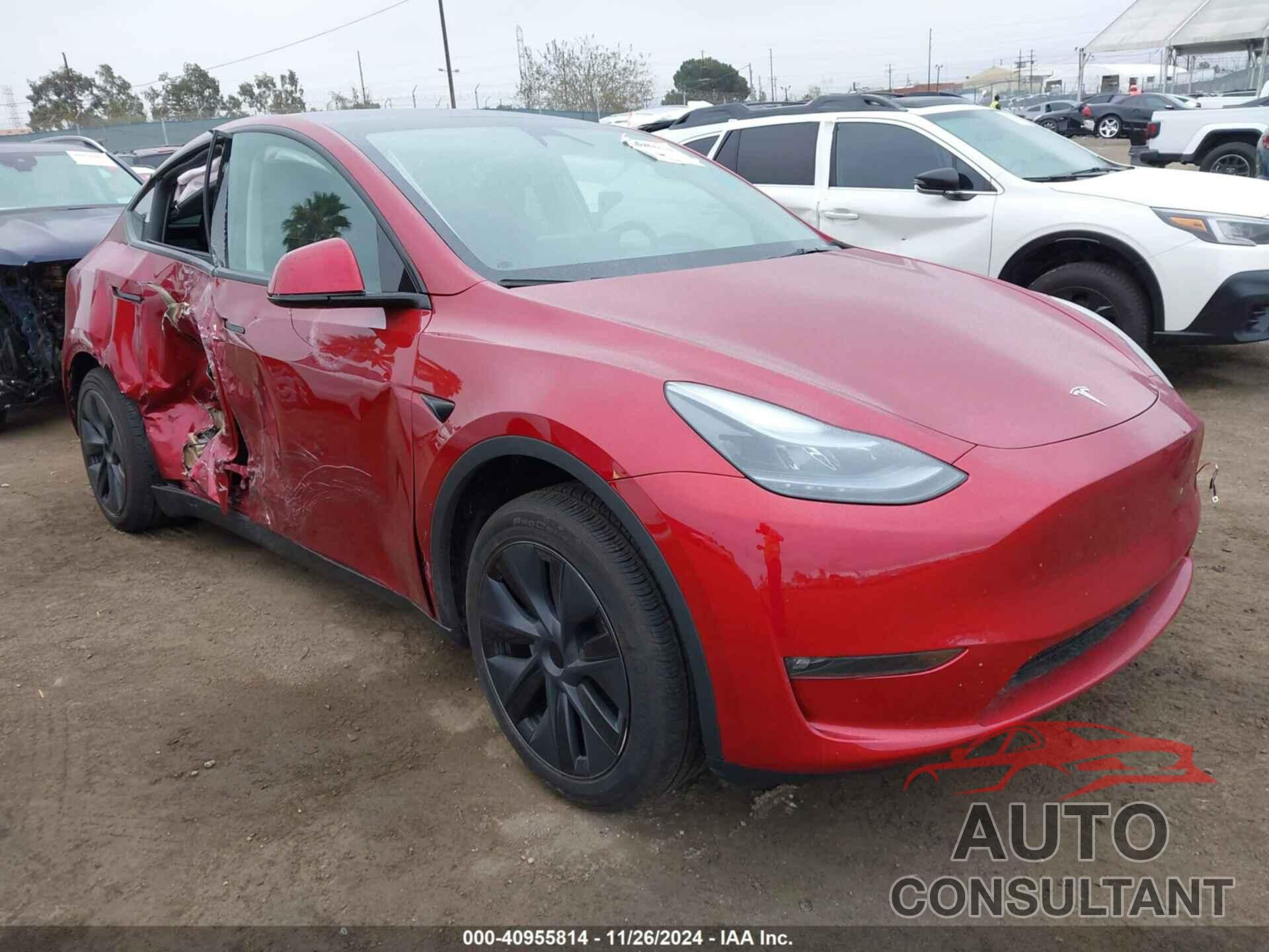 TESLA MODEL Y 2024 - 7SAYGDEEXRF156459