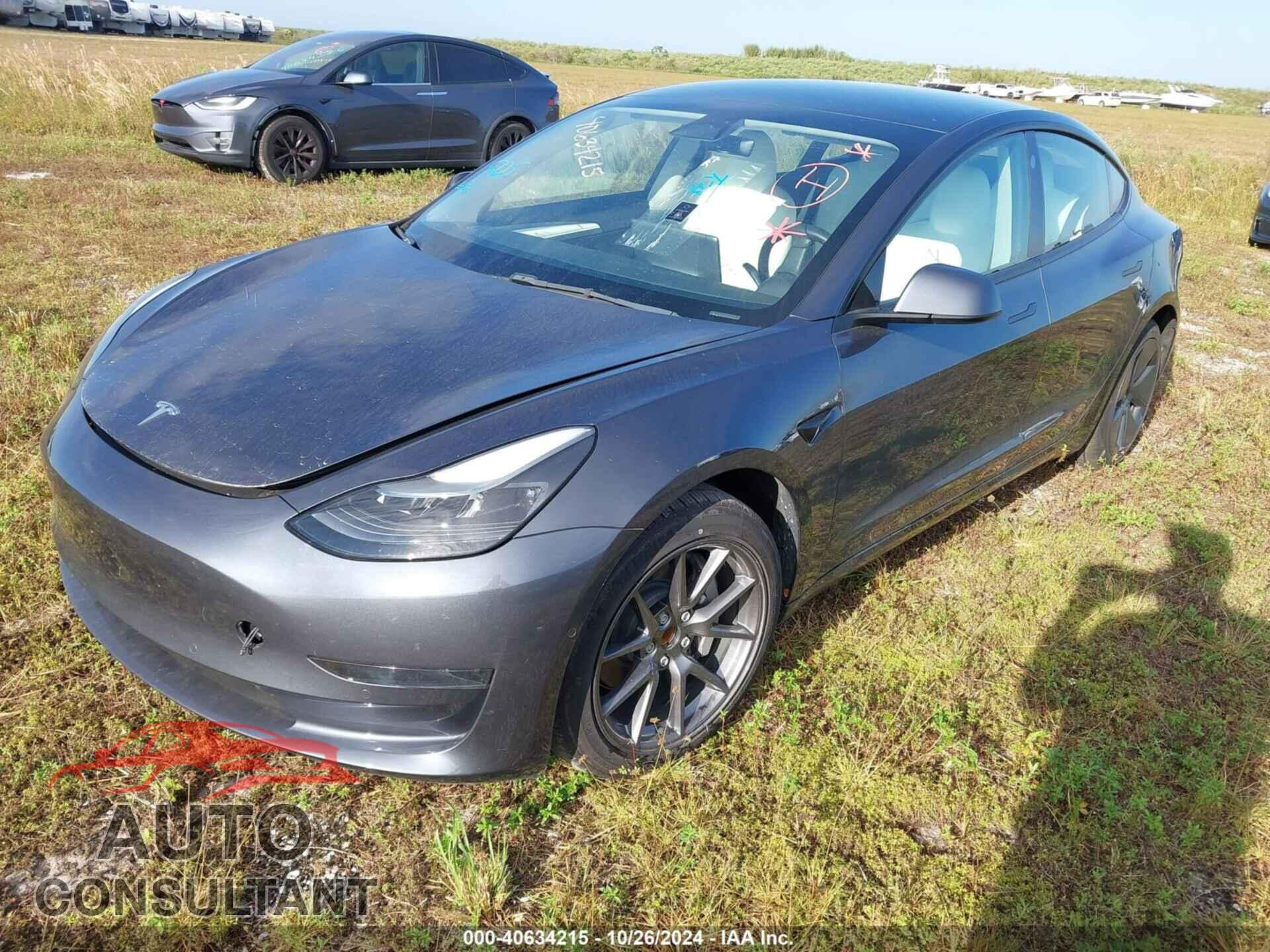TESLA MODEL 3 2022 - 5YJ3E1EA4NF201690