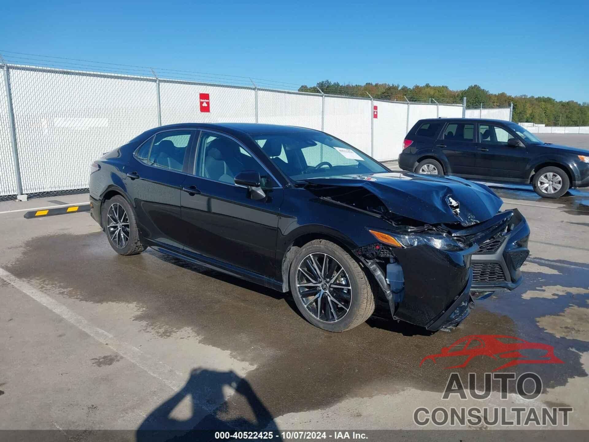 TOYOTA CAMRY 2023 - 4T1G11AK0PU779903