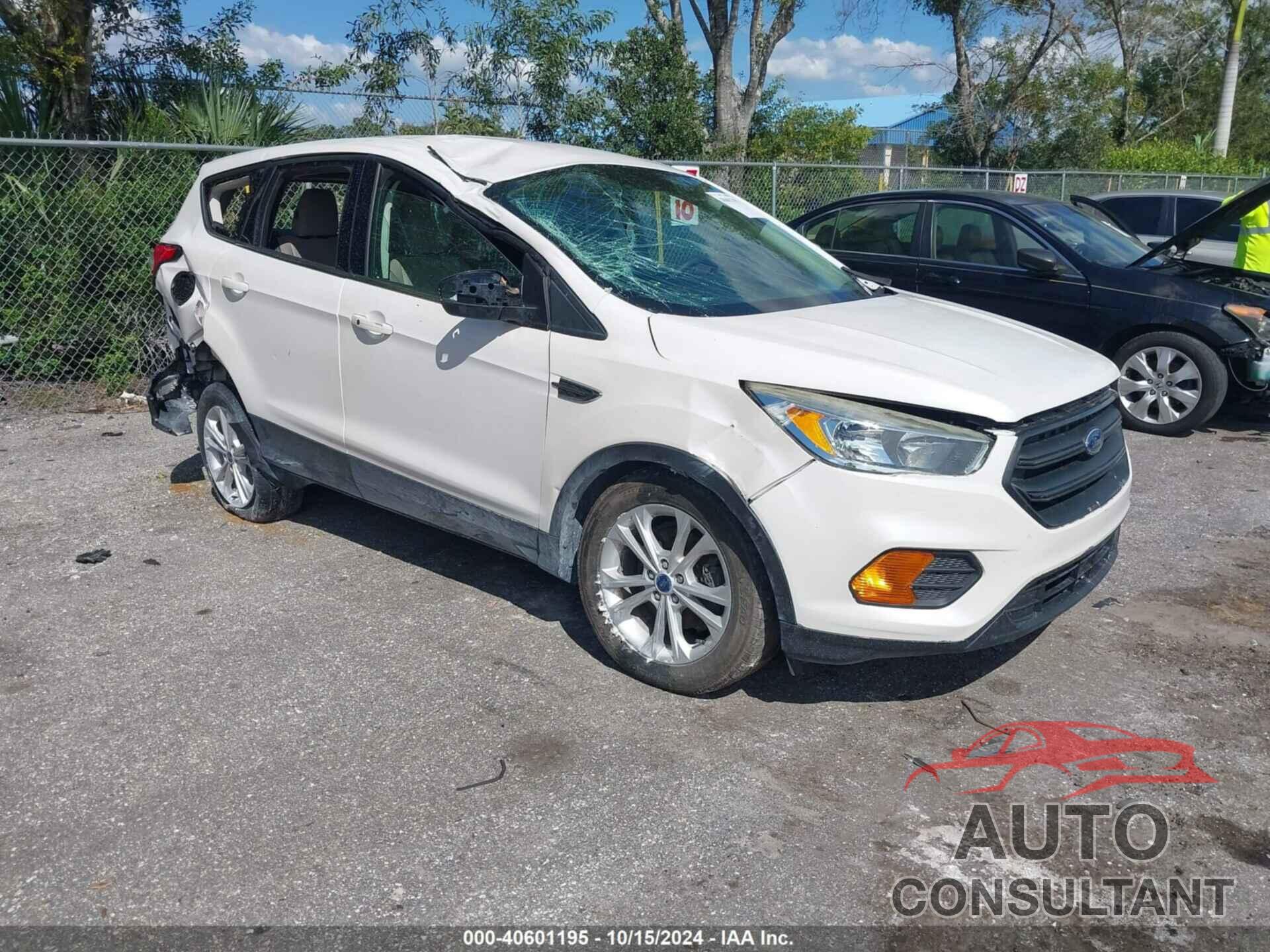FORD ESCAPE 2019 - 1FMCU0GD1KUC46282