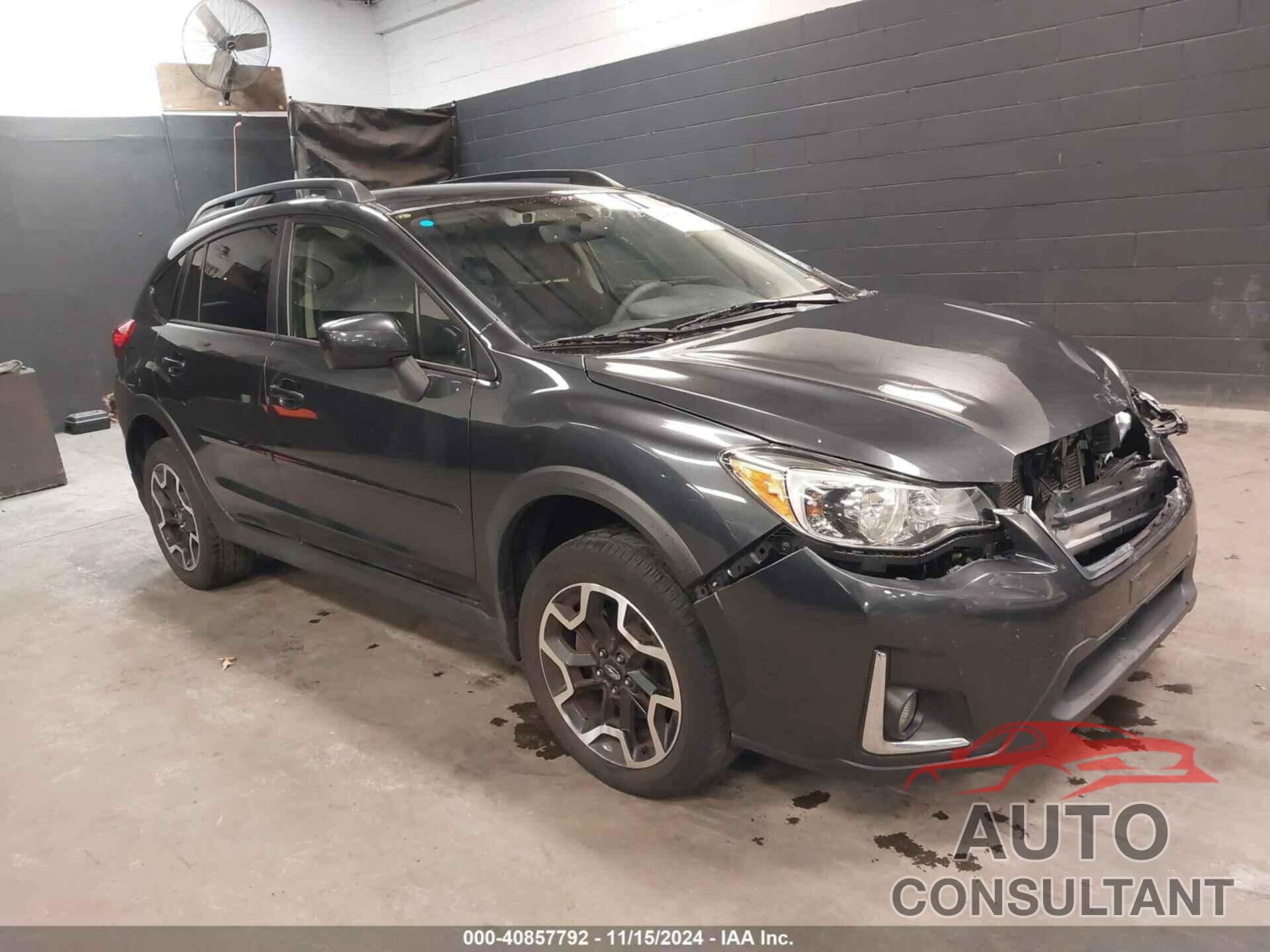 SUBARU CROSSTREK 2017 - JF2GPADC3H8215083