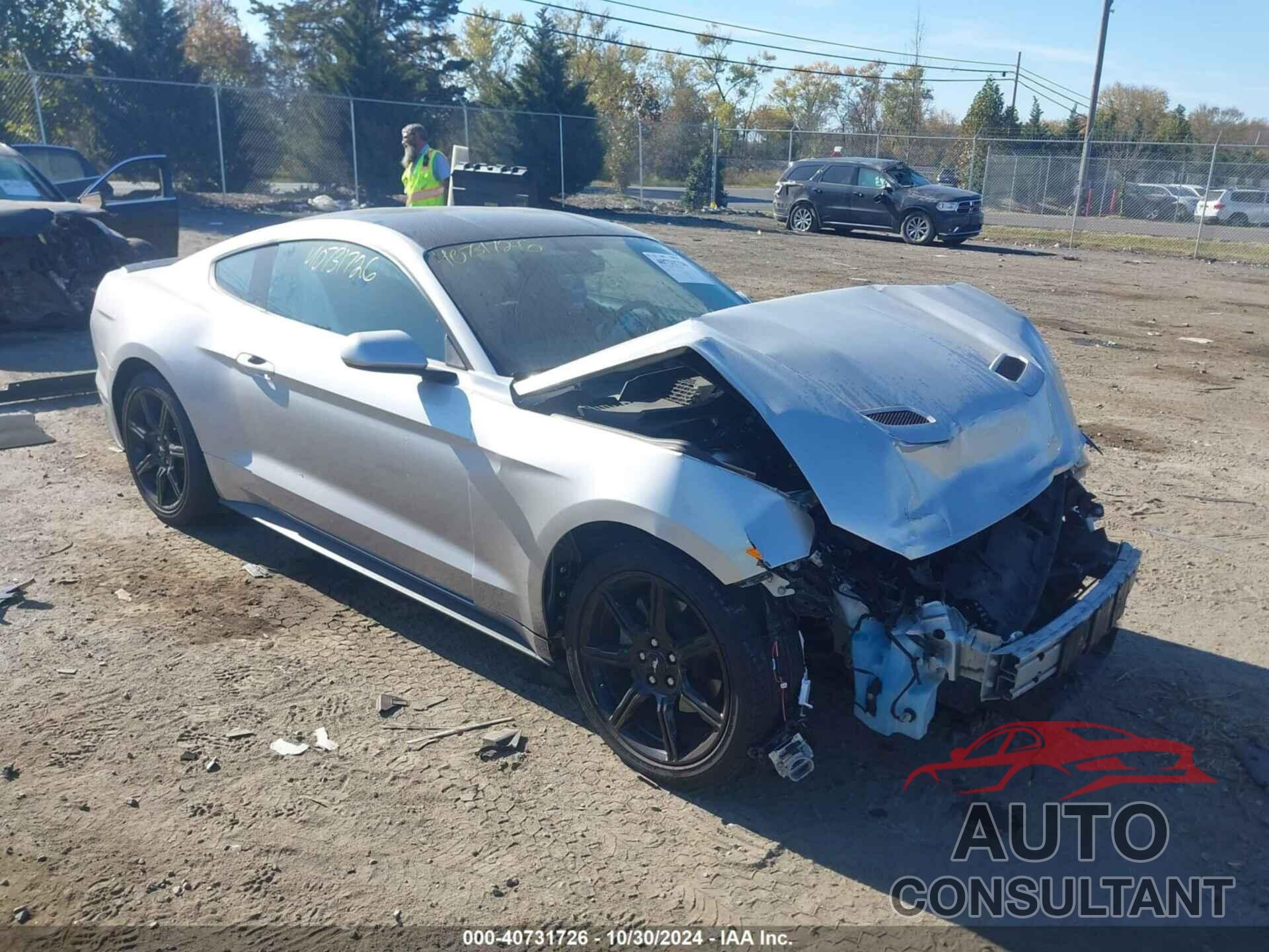 FORD MUSTANG 2018 - 1FA6P8TH1J5142163