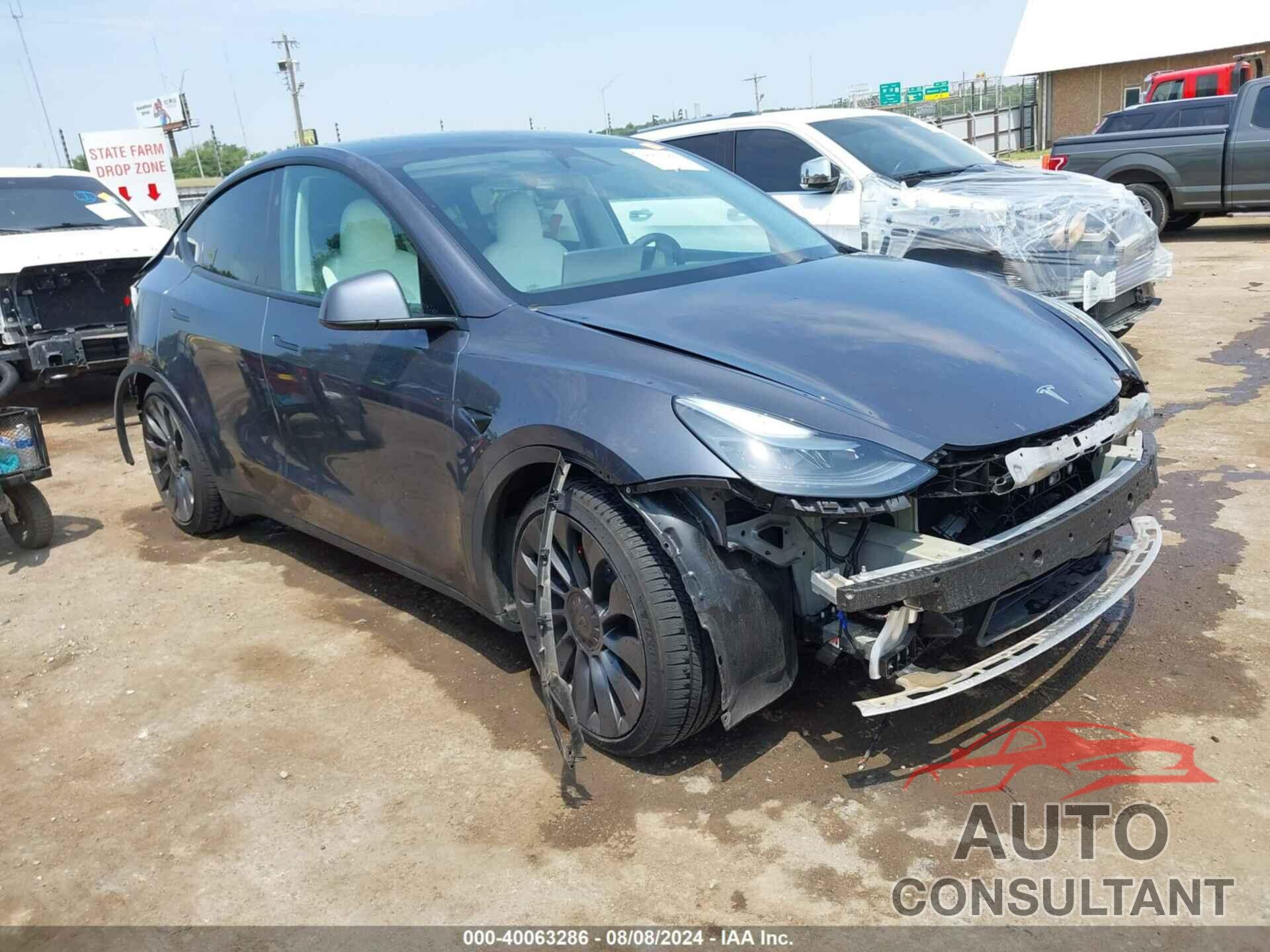 TESLA MODEL Y 2023 - 7SAYGDEF2PF978372