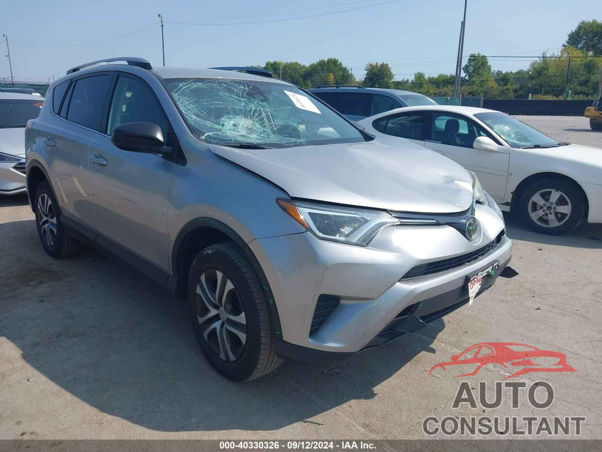 TOYOTA RAV4 2018 - JTMBFREVXJJ207247