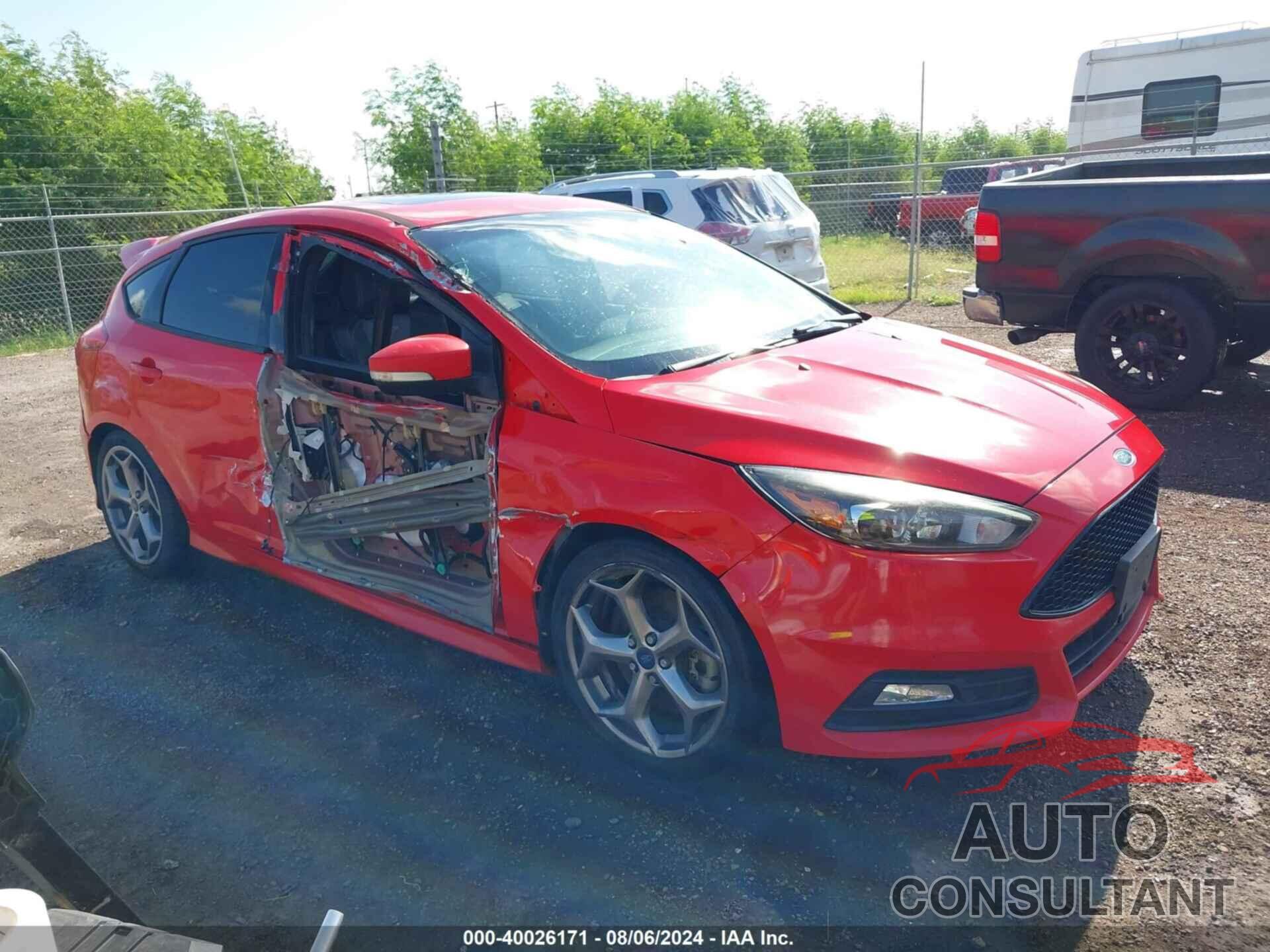 FORD FOCUS ST 2017 - 1FADP3L93HL342390