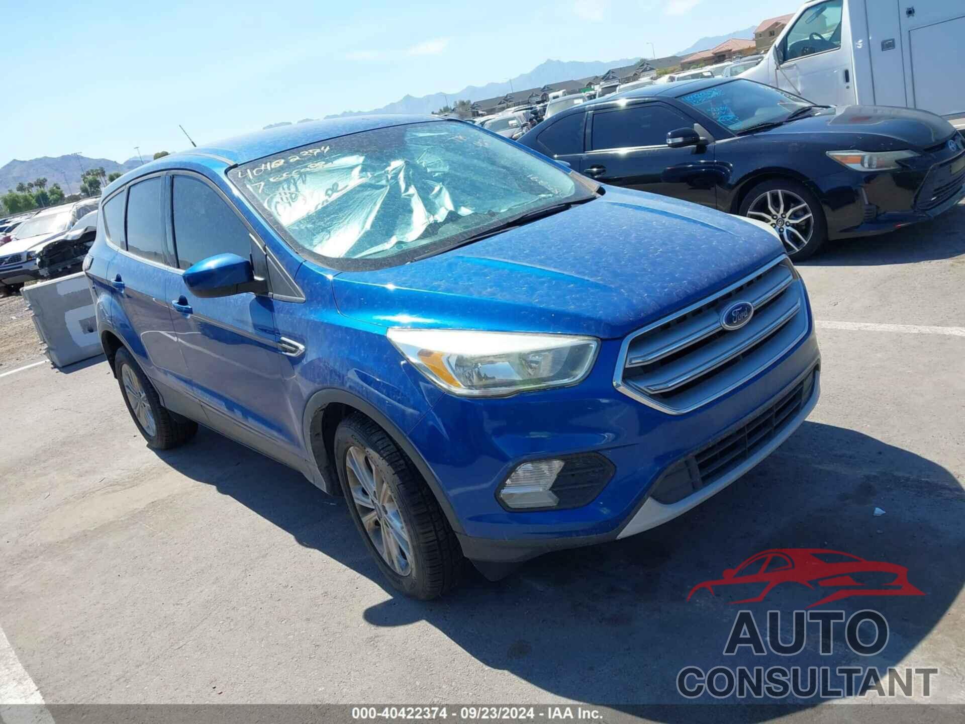 FORD ESCAPE 2017 - 1FMCU0GD5HUD85291