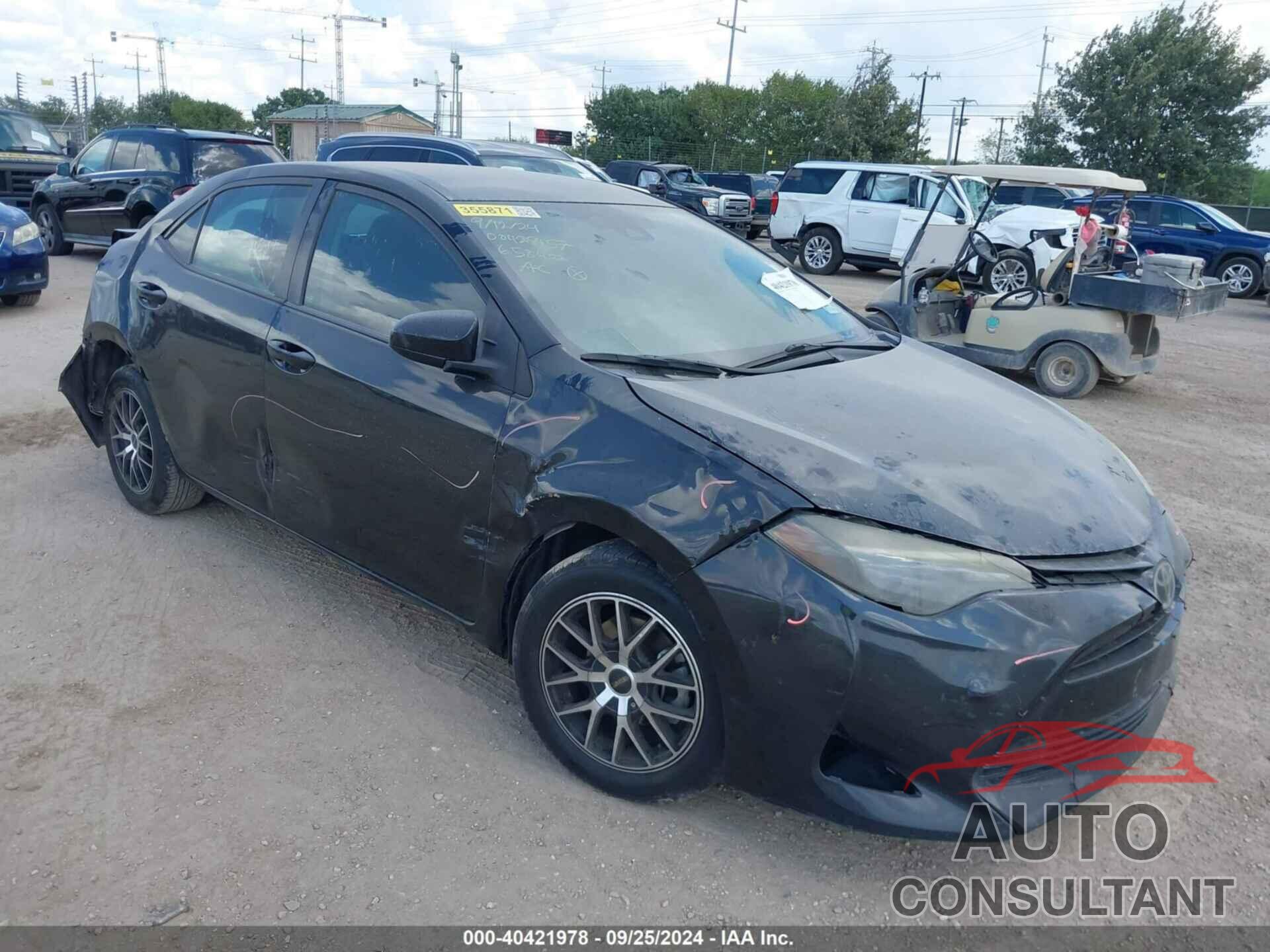 TOYOTA COROLLA 2017 - 5YFBURHE0HP658422