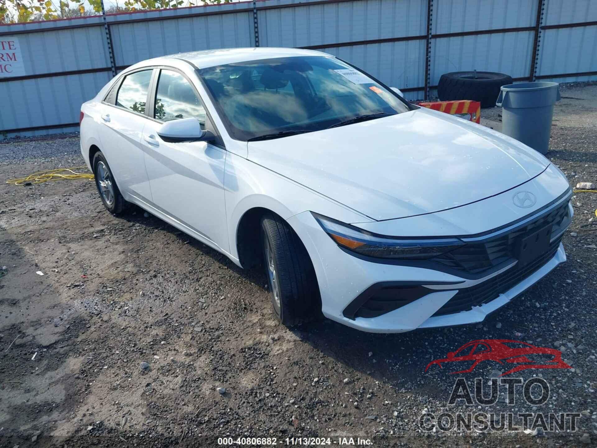 HYUNDAI ELANTRA 2024 - KMHLL4DG6RU716325