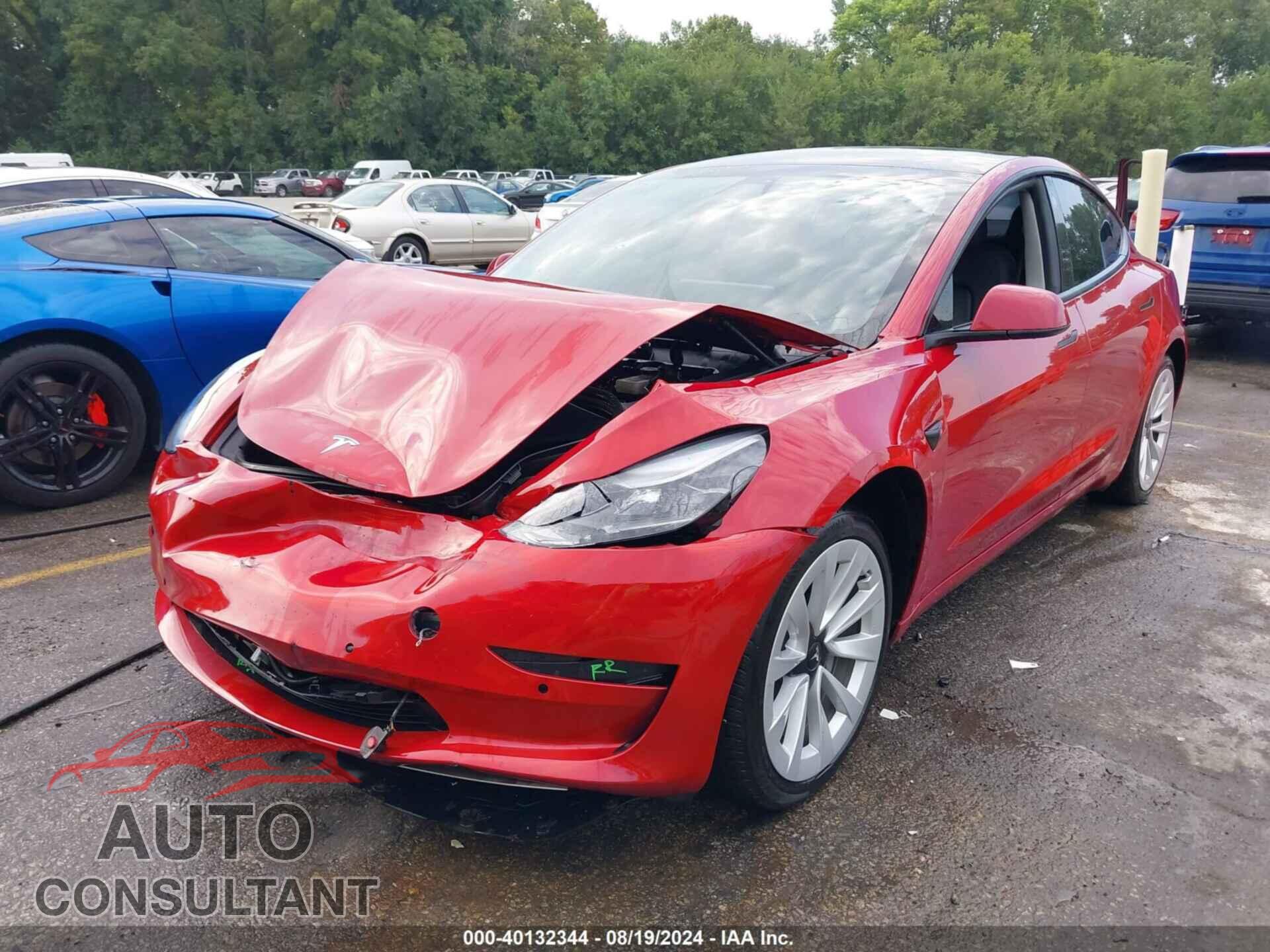 TESLA MODEL 3 2021 - 5YJ3E1EA2MF090300