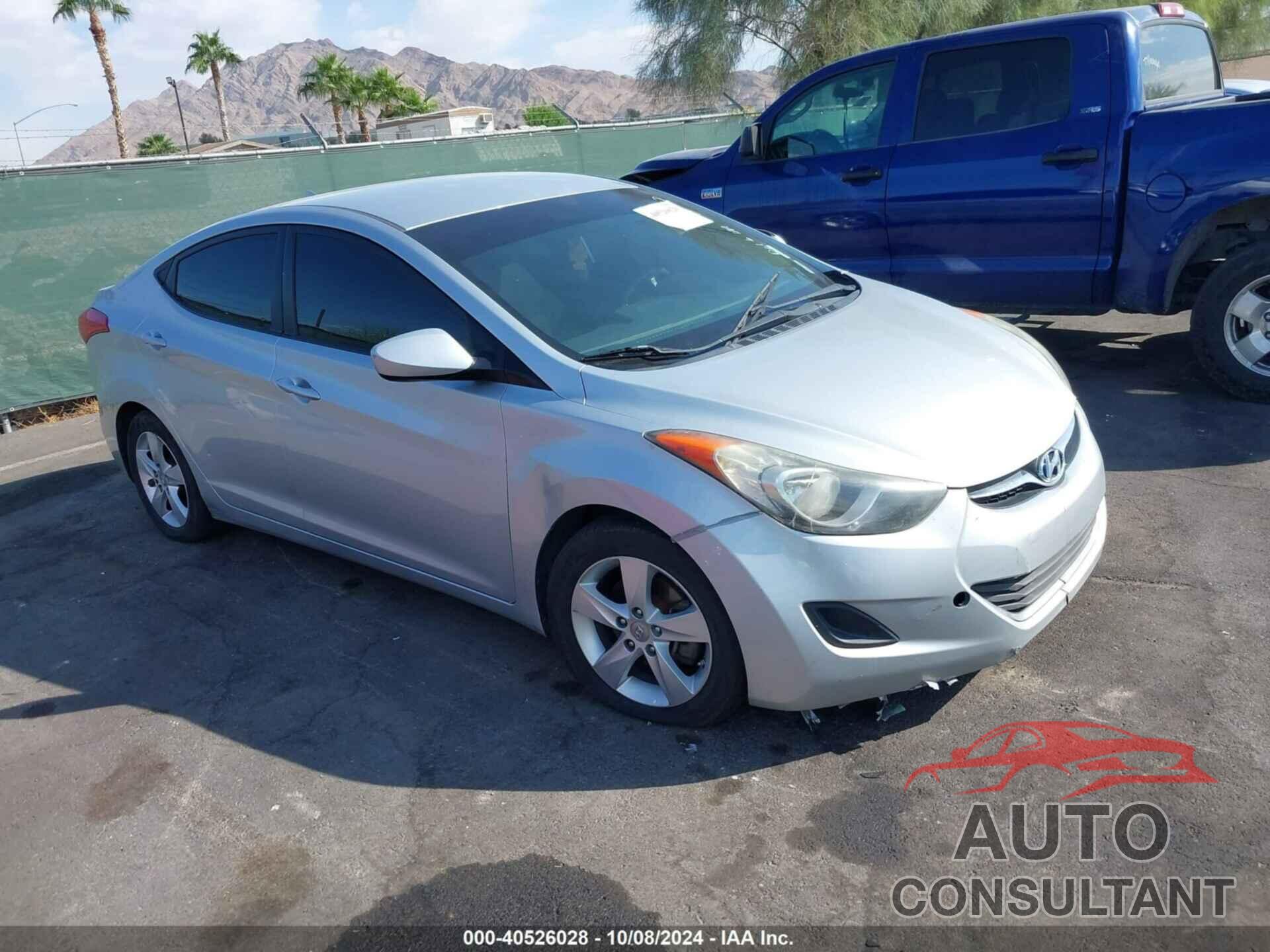 HYUNDAI ELANTRA 2013 - 5NPDH4AE4DH329479