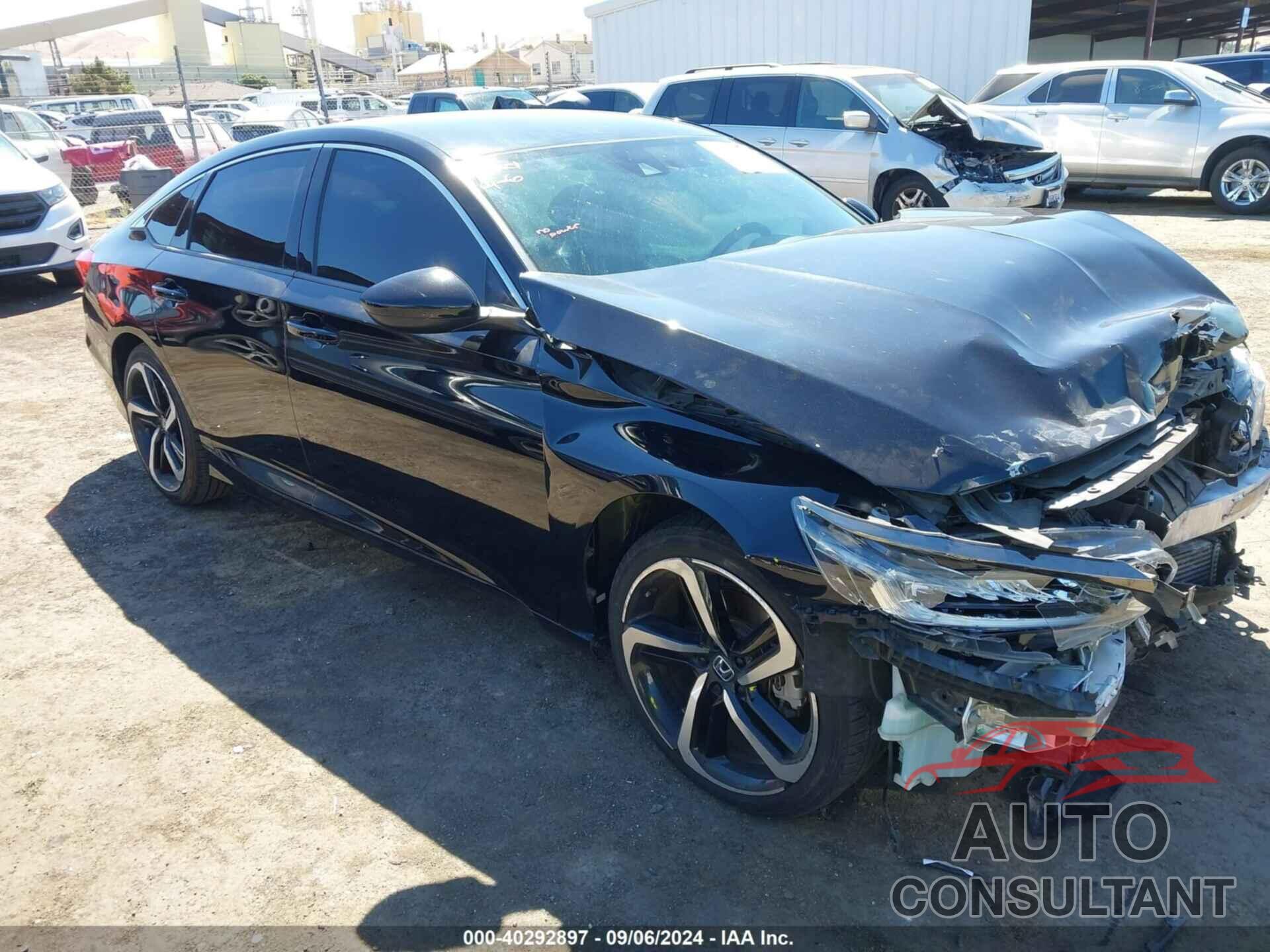 HONDA ACCORD 2018 - 1HGCV1F38JA133477