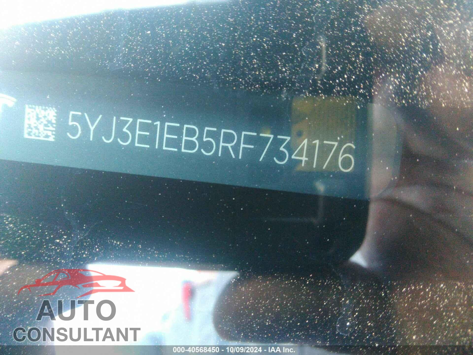 TESLA MODEL 3 2024 - 5YJ3E1EB5RF734176