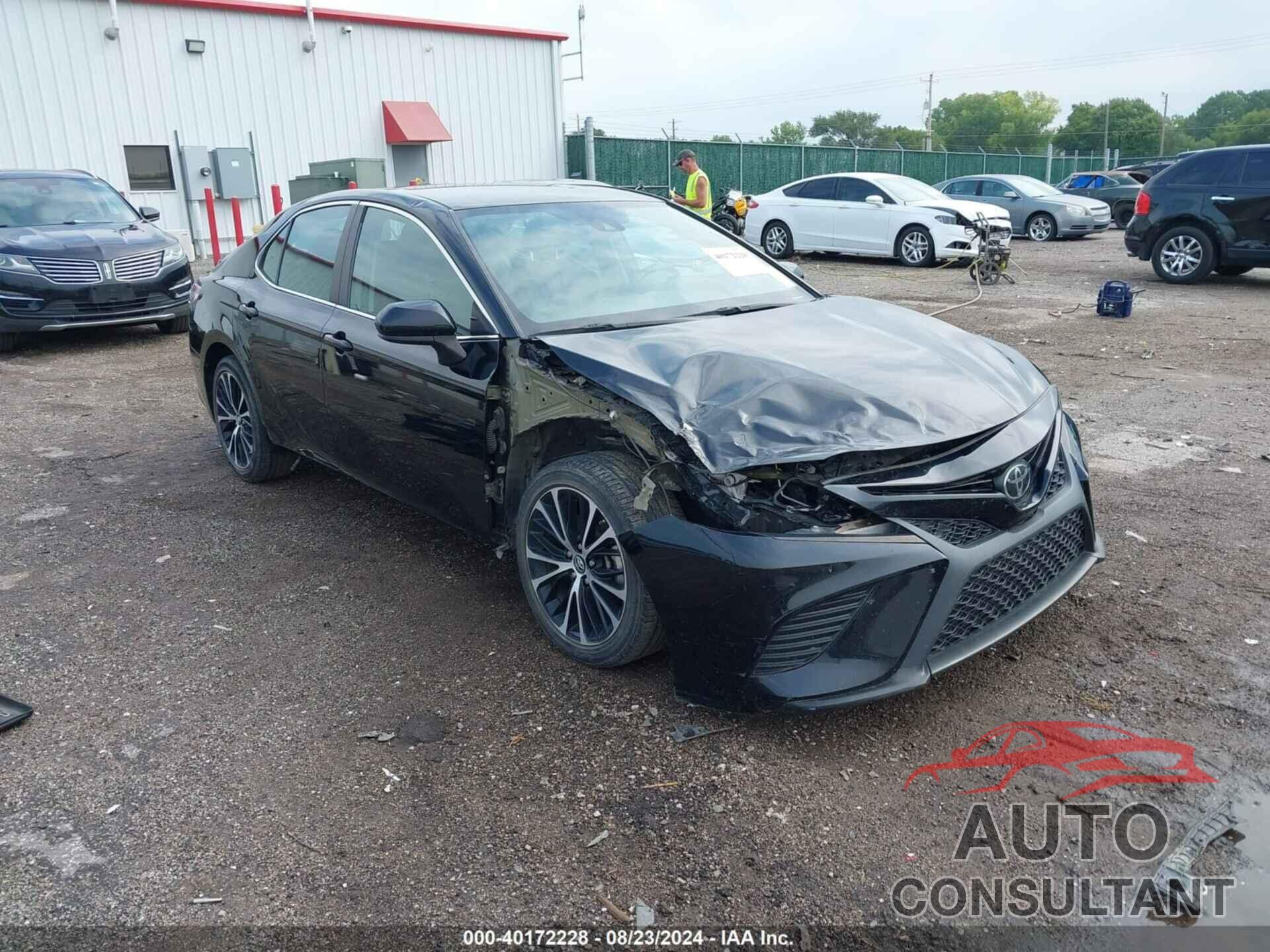 TOYOTA CAMRY 2019 - 4T1B11HK1KU188262