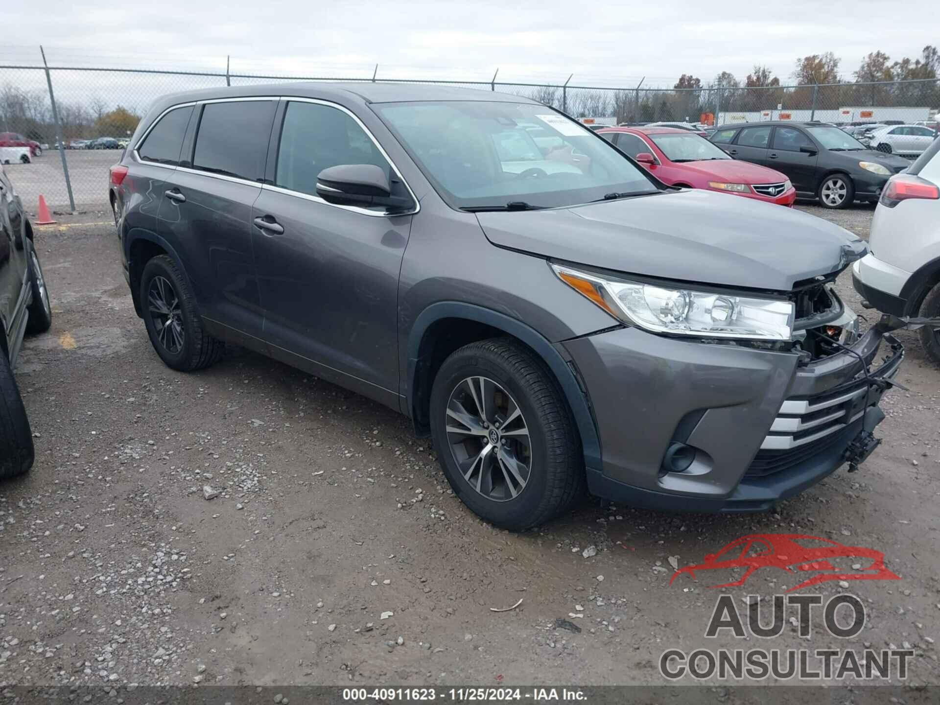 TOYOTA HIGHLANDER 2018 - 5TDBZRFH6JS908998