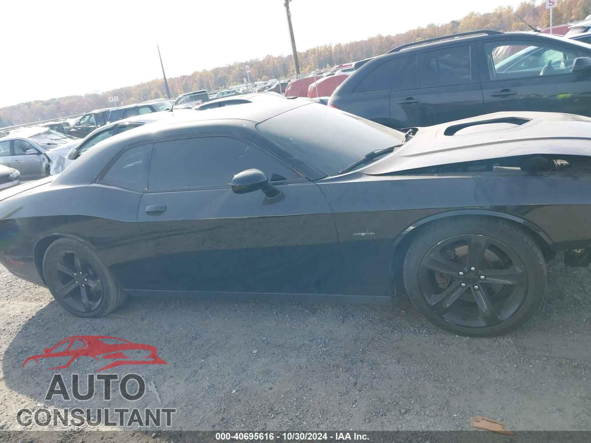 DODGE CHALLENGER 2015 - 2C3CDZAT2FH855807