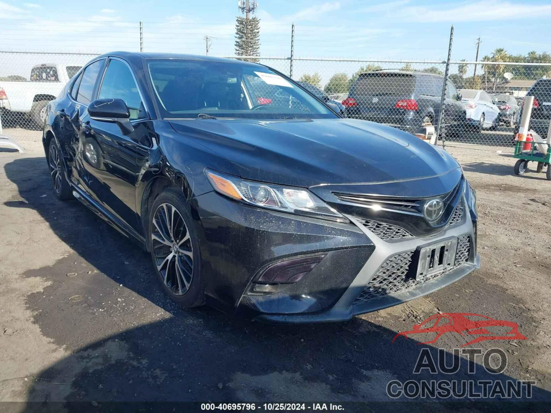 TOYOTA CAMRY 2019 - 4T1B11HK0KU230856