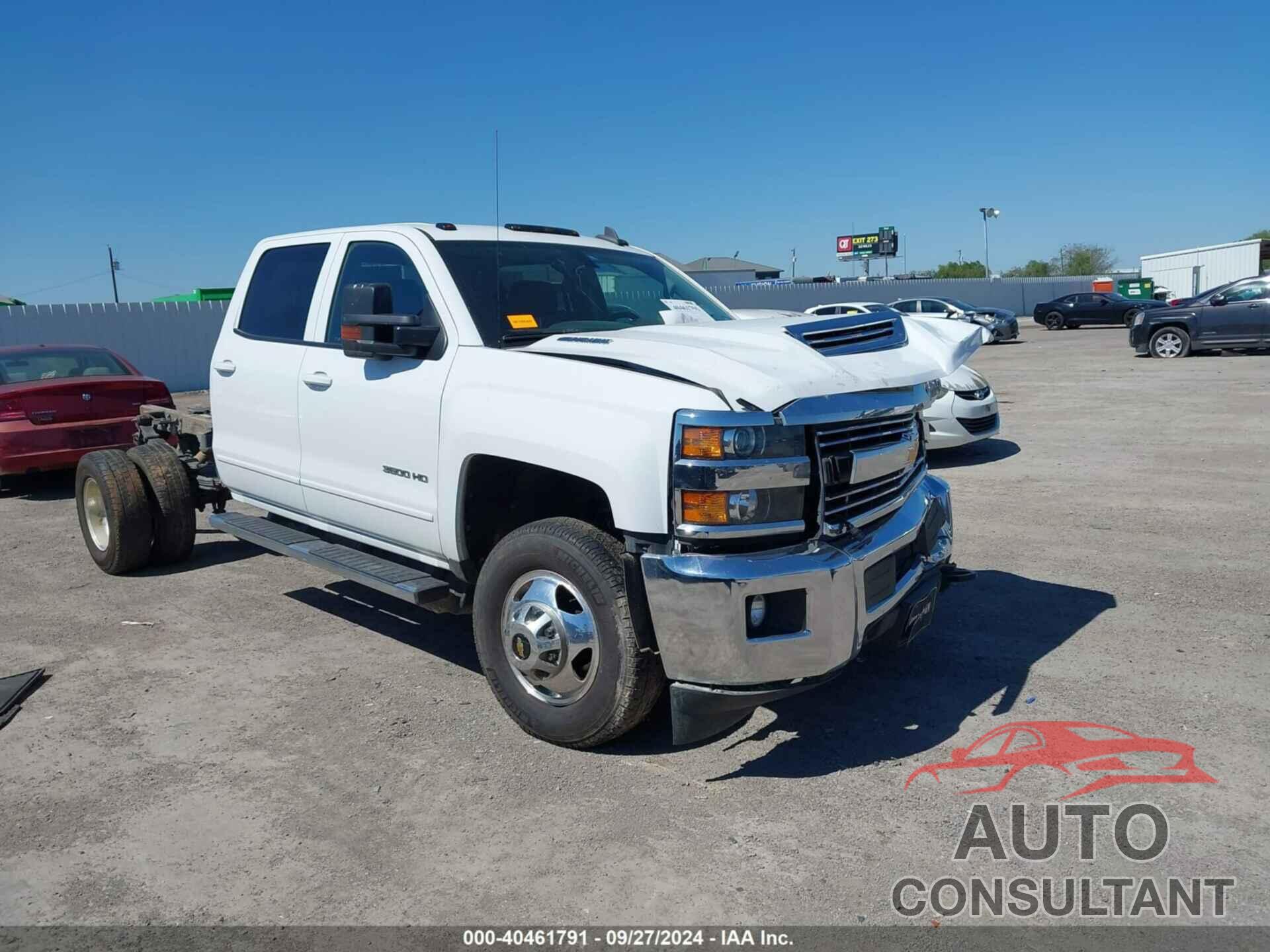 CHEVROLET SILVERADO 3500HD 2018 - 1GC4KZCY5JF233243