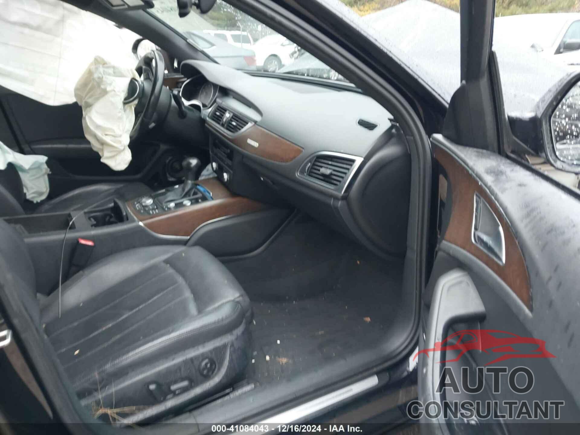 AUDI A6 2014 - WAUHGAFC7EN148367
