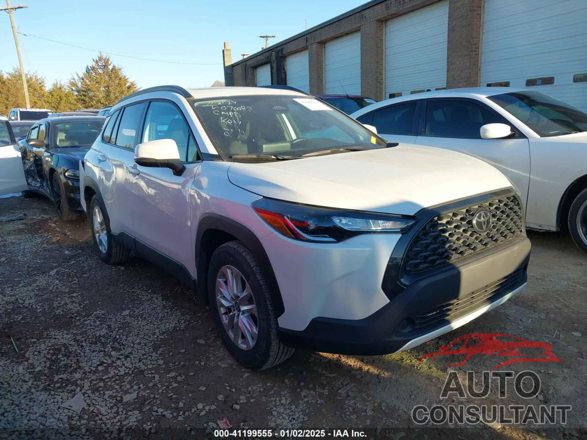 TOYOTA COROLLA CROSS 2023 - 7MUBAAAG7PV070082