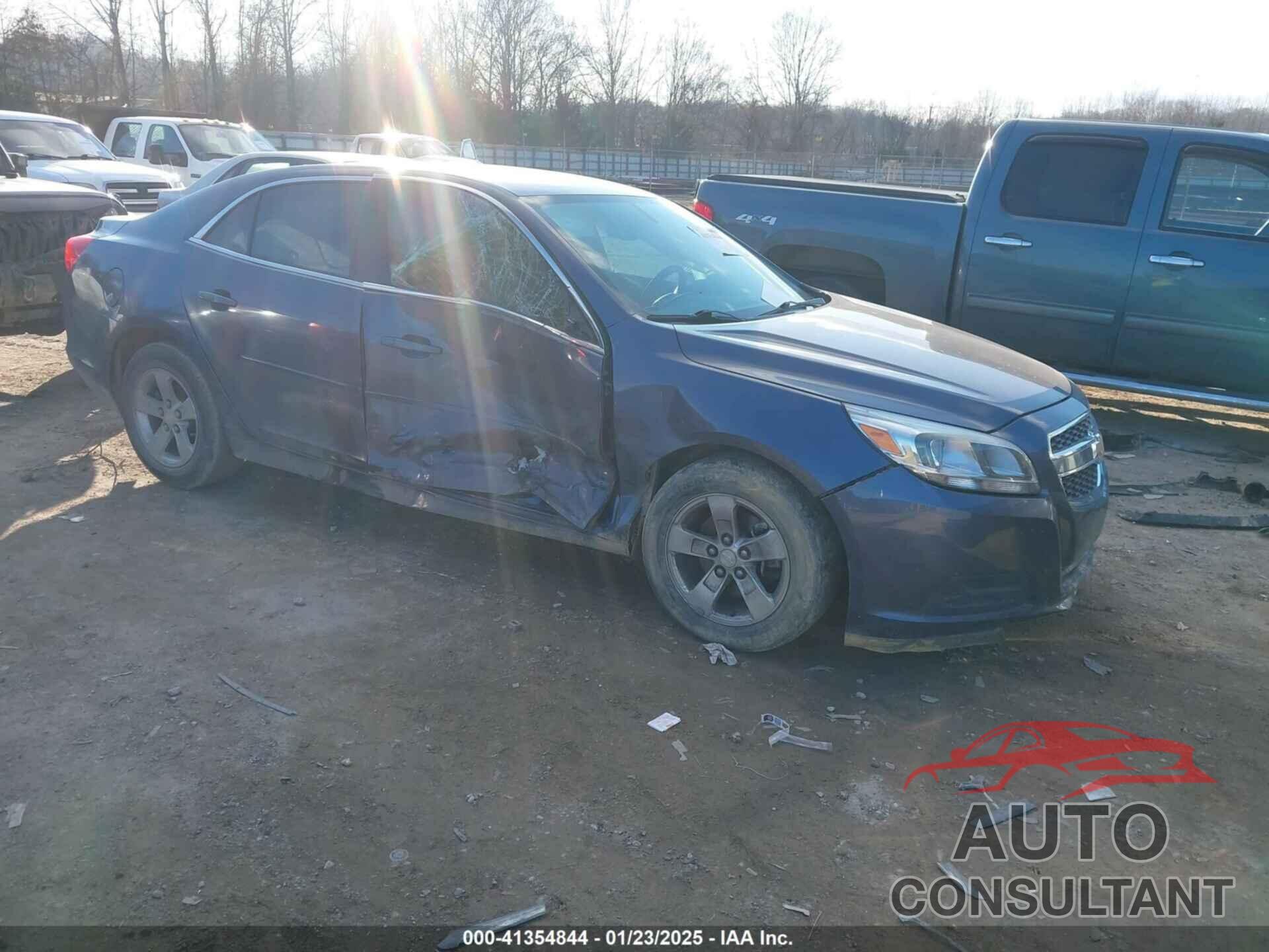 CHEVROLET MALIBU 2013 - 1G11B5SA3DF164596