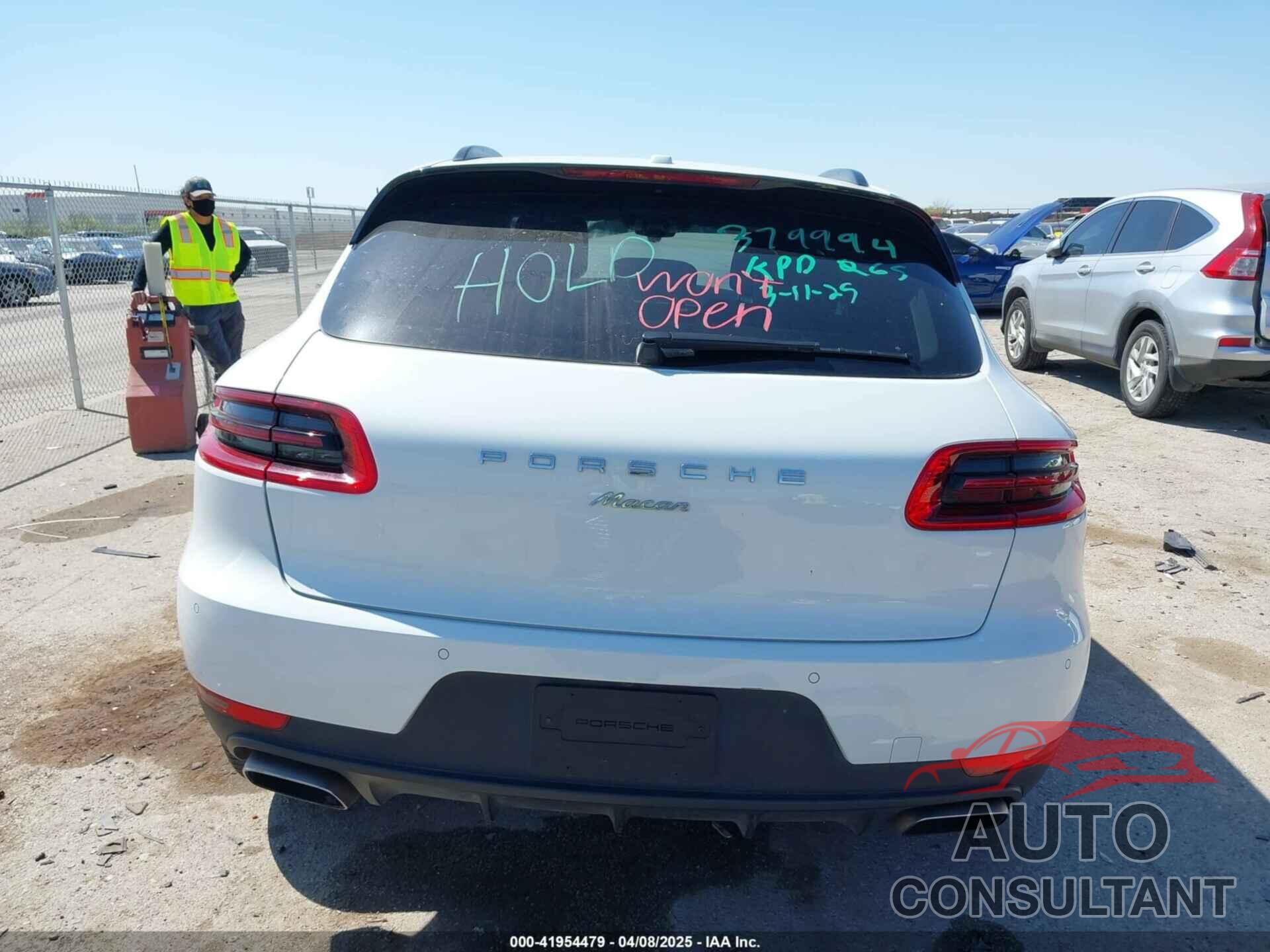 PORSCHE MACAN 2018 - WP1AA2A50JLB18264