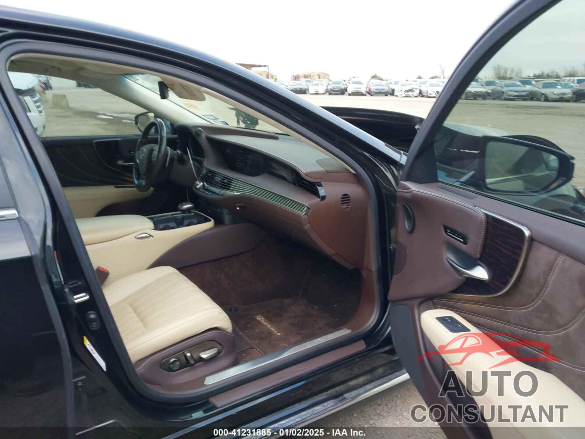 LEXUS LS 500 2018 - JTHC51FF7J5001049