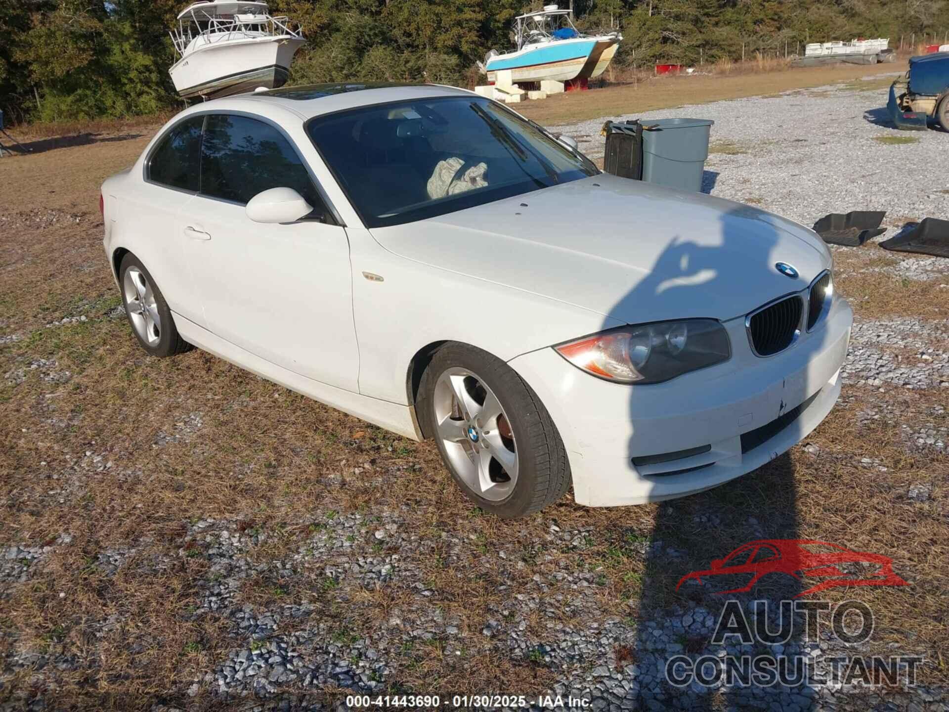 BMW 128I 2009 - WBAUP93579VF49106