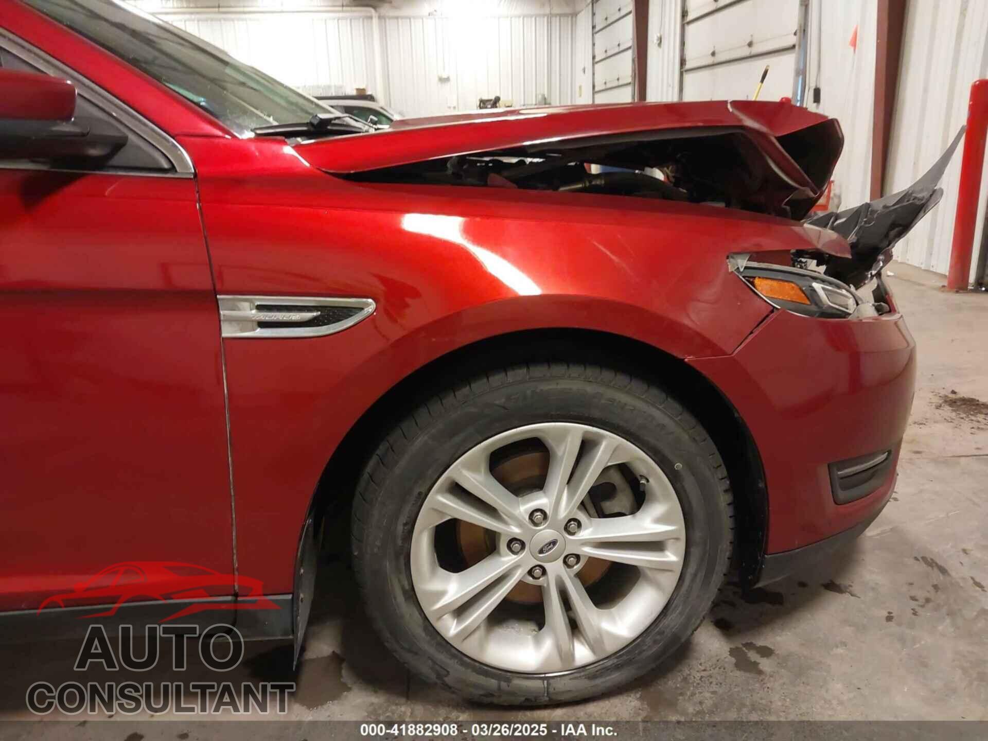 FORD TAURUS 2015 - 1FAHP2E80FG182829