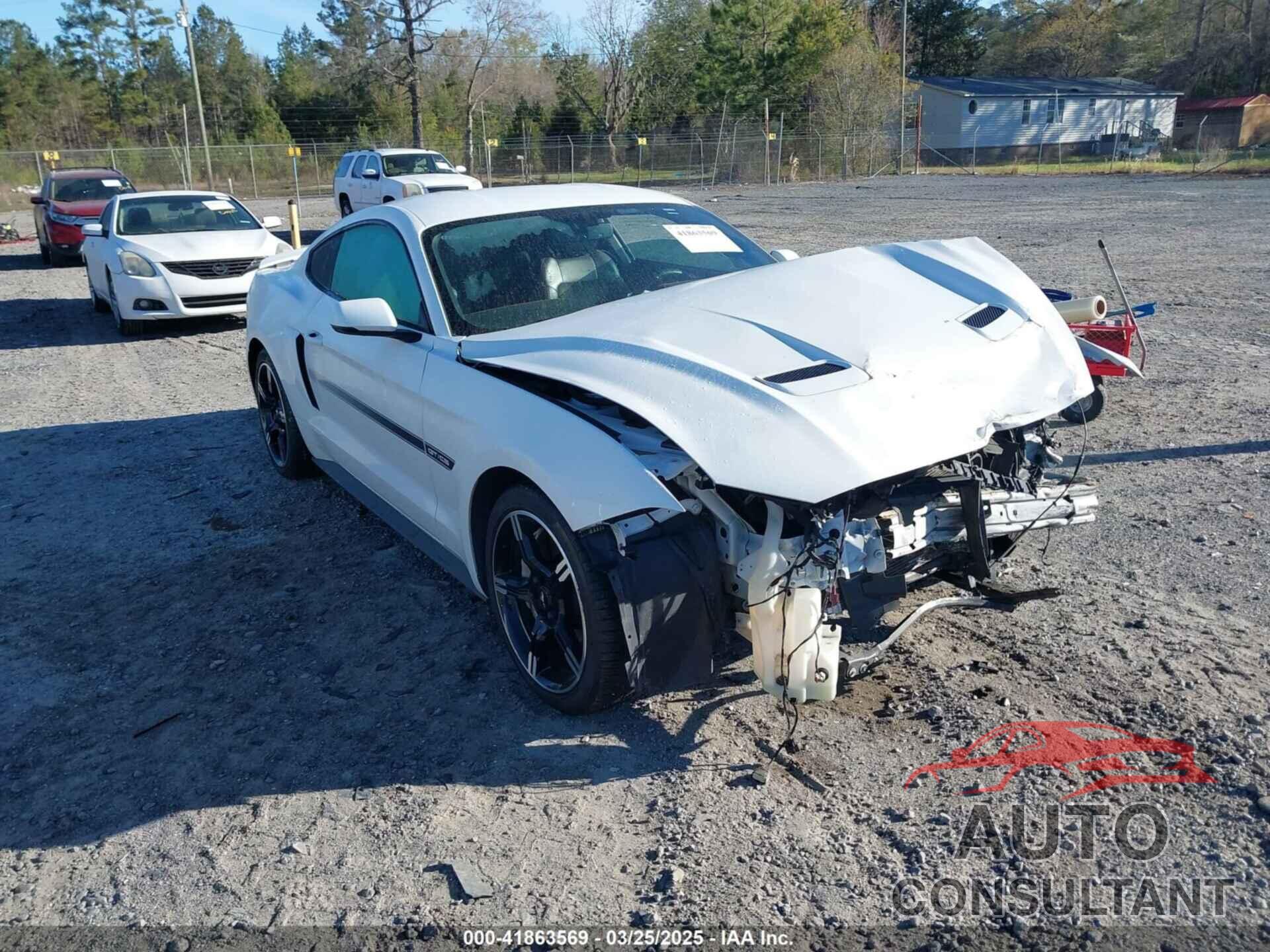 FORD MUSTANG 2019 - 1FA6P8CFXK5203249