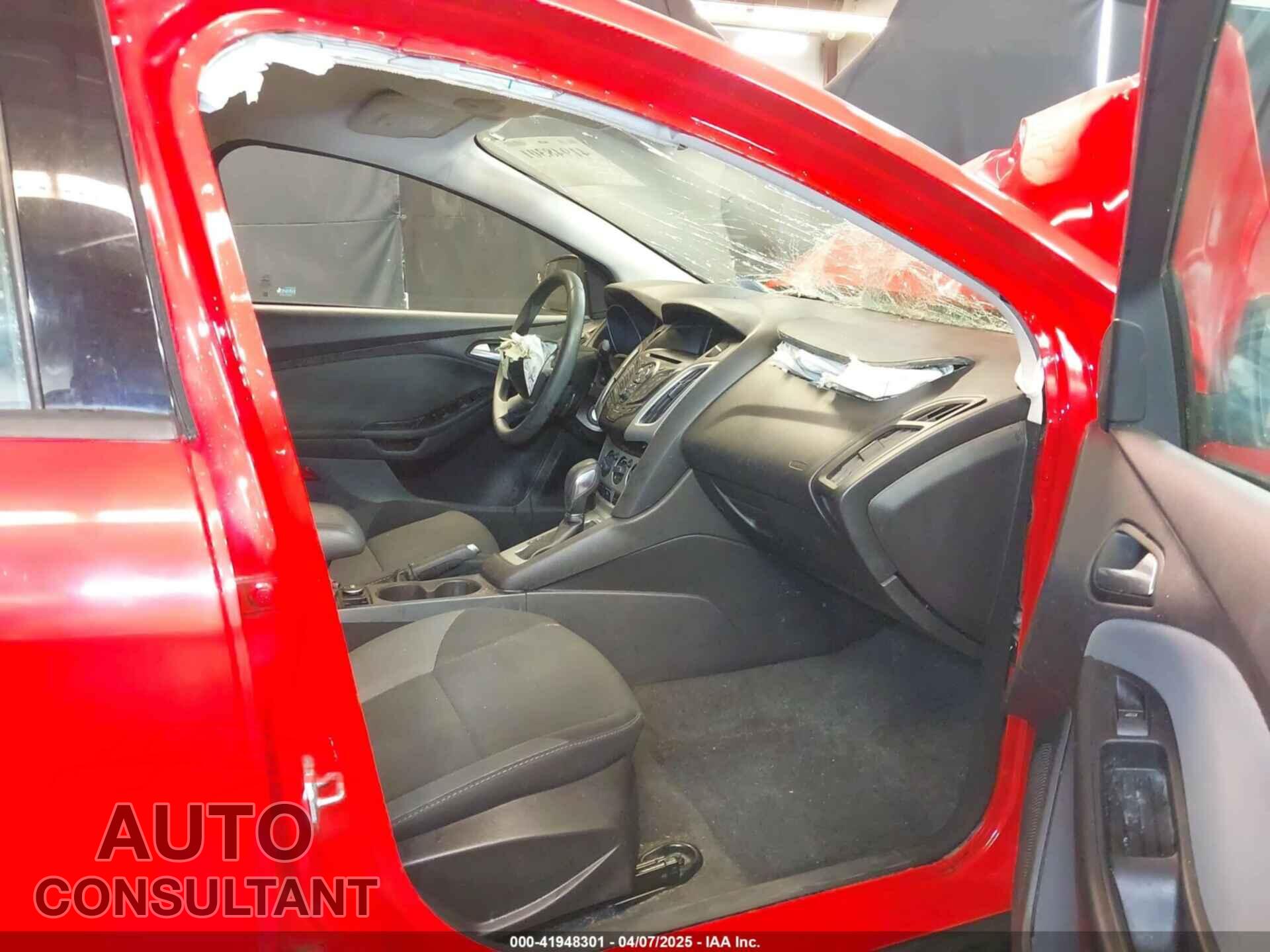 FORD FOCUS 2012 - 1FAHP3F20CL299541
