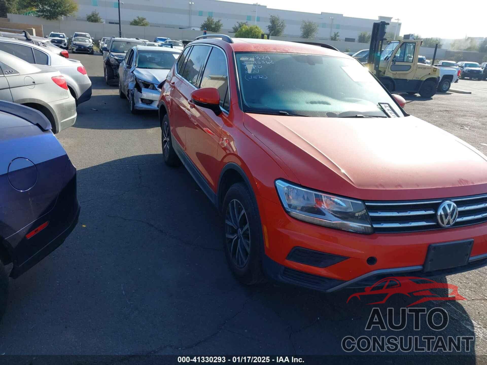 VOLKSWAGEN TIGUAN 2019 - 3VV3B7AX2KM140631