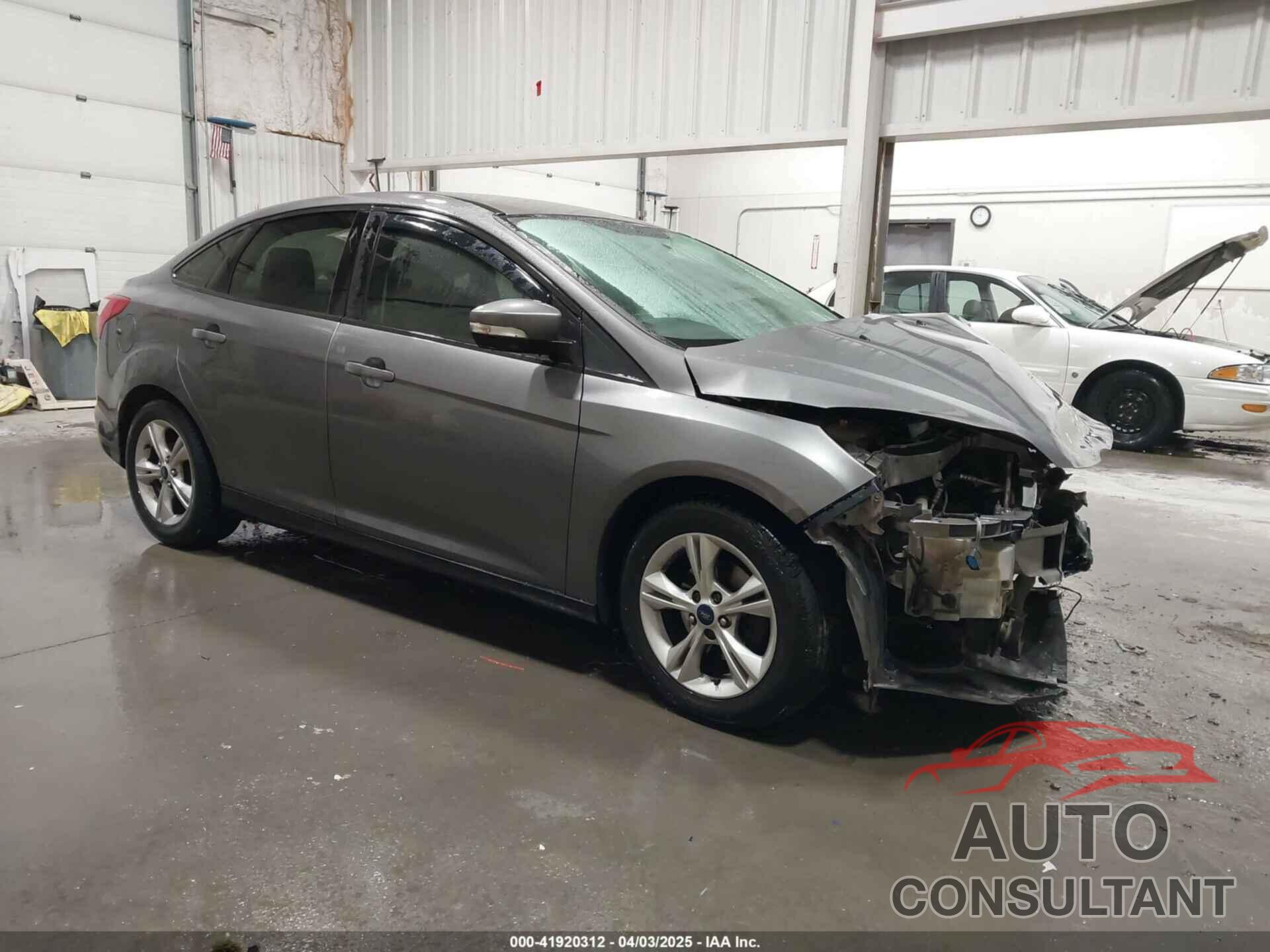 FORD FOCUS 2014 - 1FADP3F27EL443331