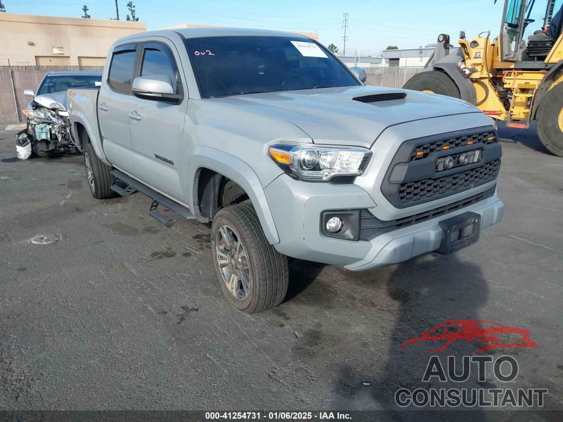 TOYOTA TACOMA 2019 - 3TMAZ5CN4KM105221