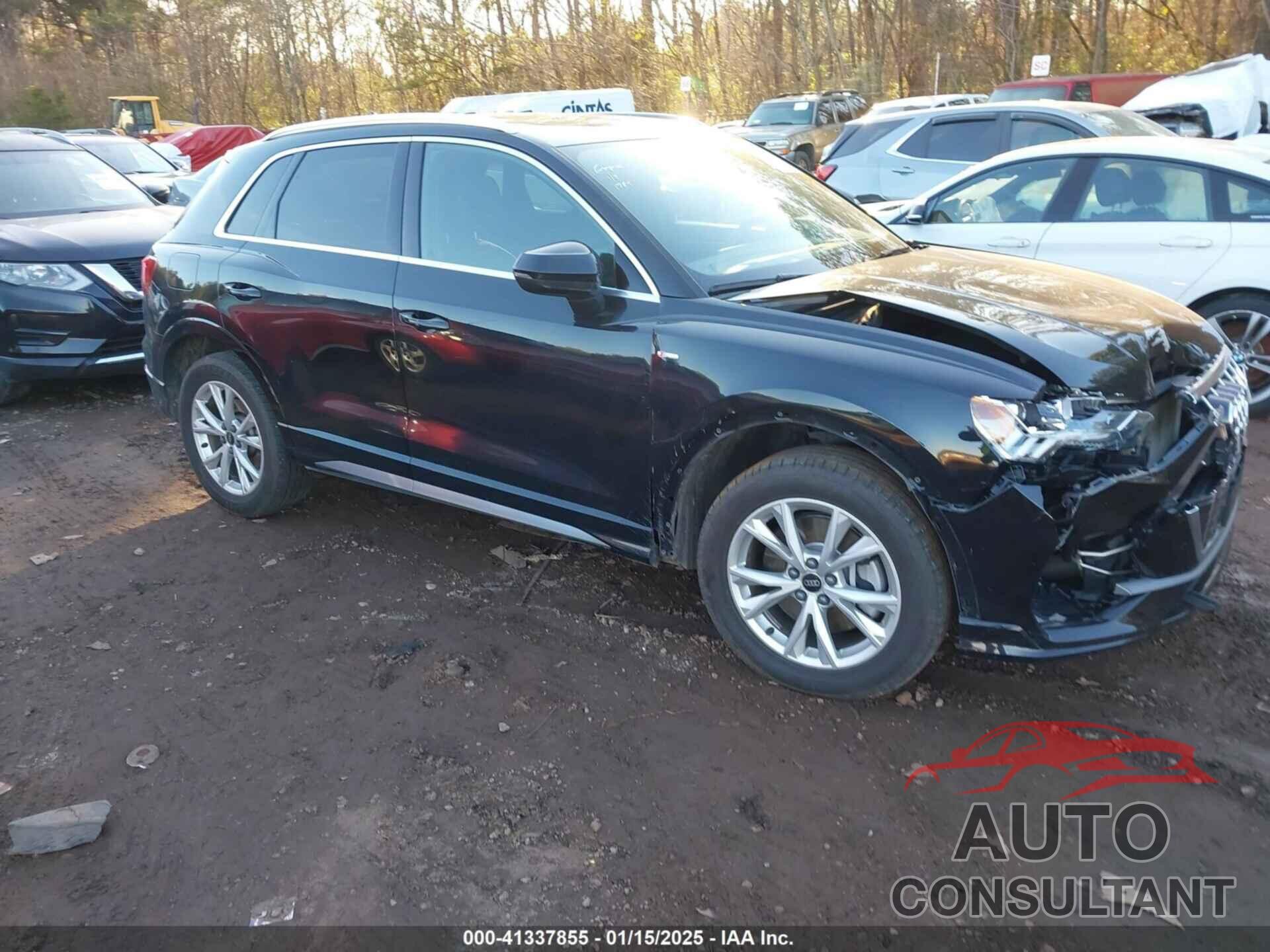 AUDI Q3 2023 - WA1DECF3XP1036007