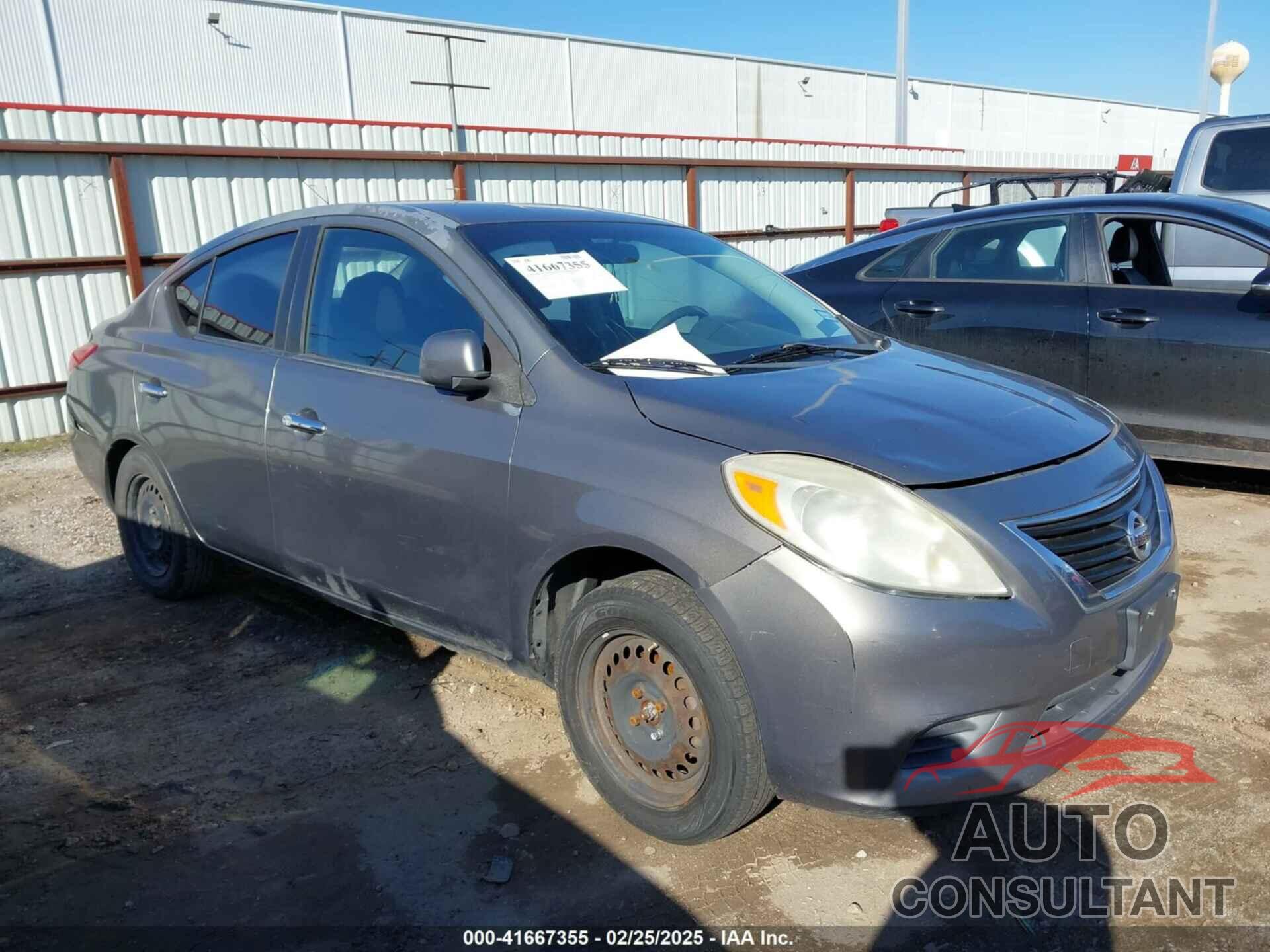 NISSAN VERSA 2012 - 3N1CN7AP9CL814130