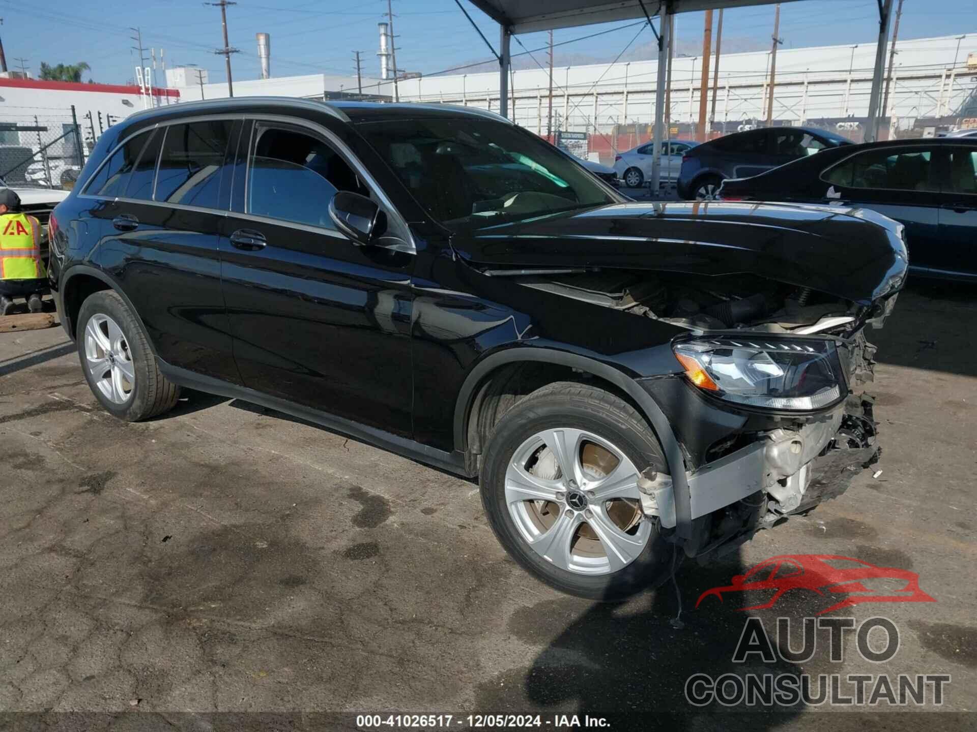 MERCEDES-BENZ GLC 300 2018 - WDC0G4JB5JV041533