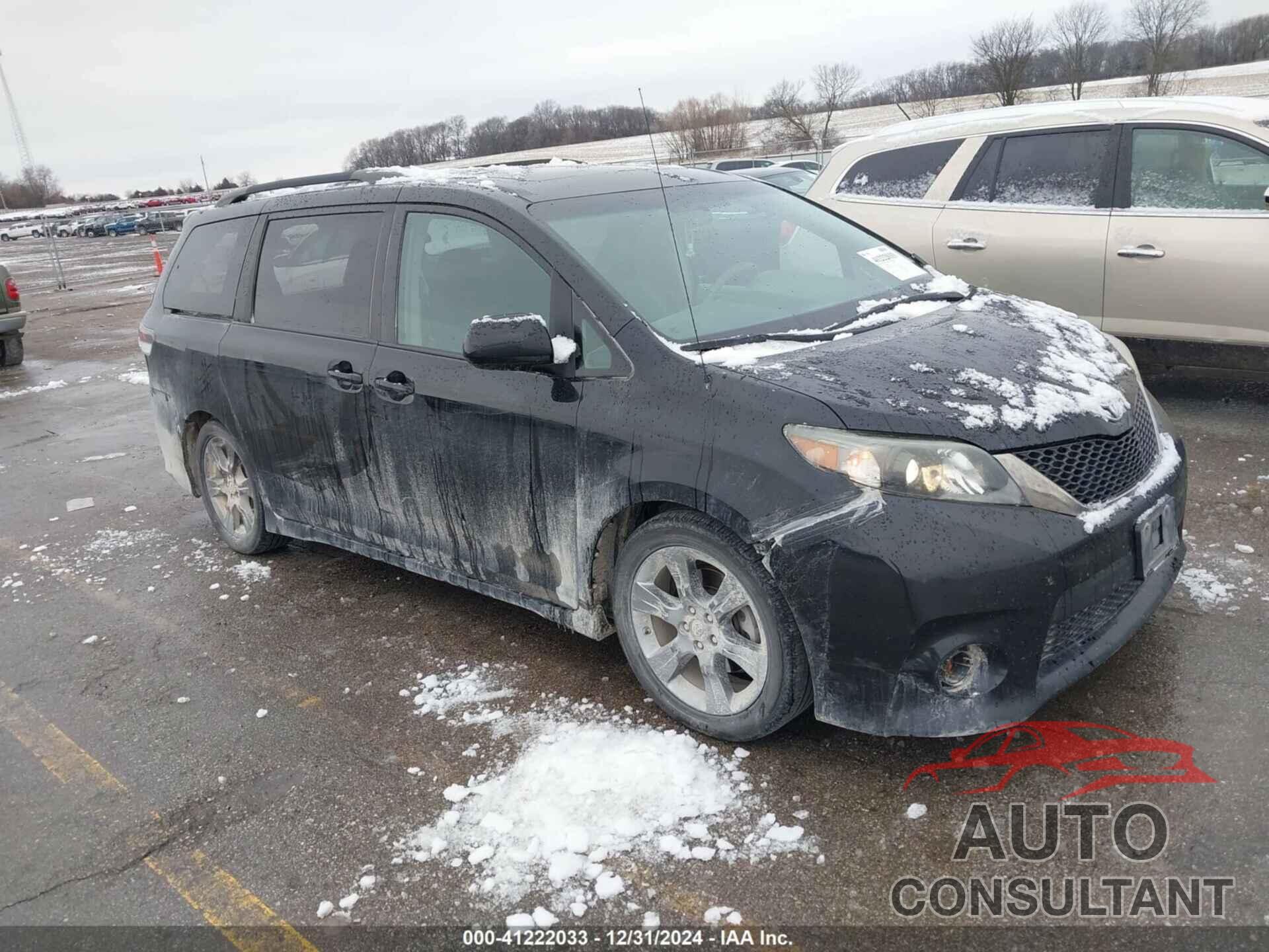 TOYOTA SIENNA 2011 - 5TDXK3DC2BS137357