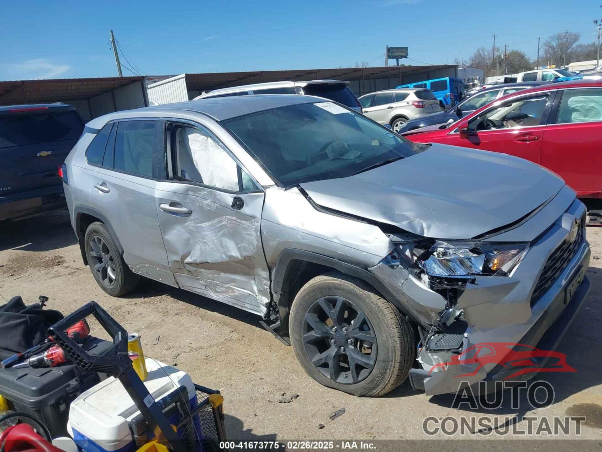 TOYOTA RAV4 2022 - 2T3H1RFV3NW200526
