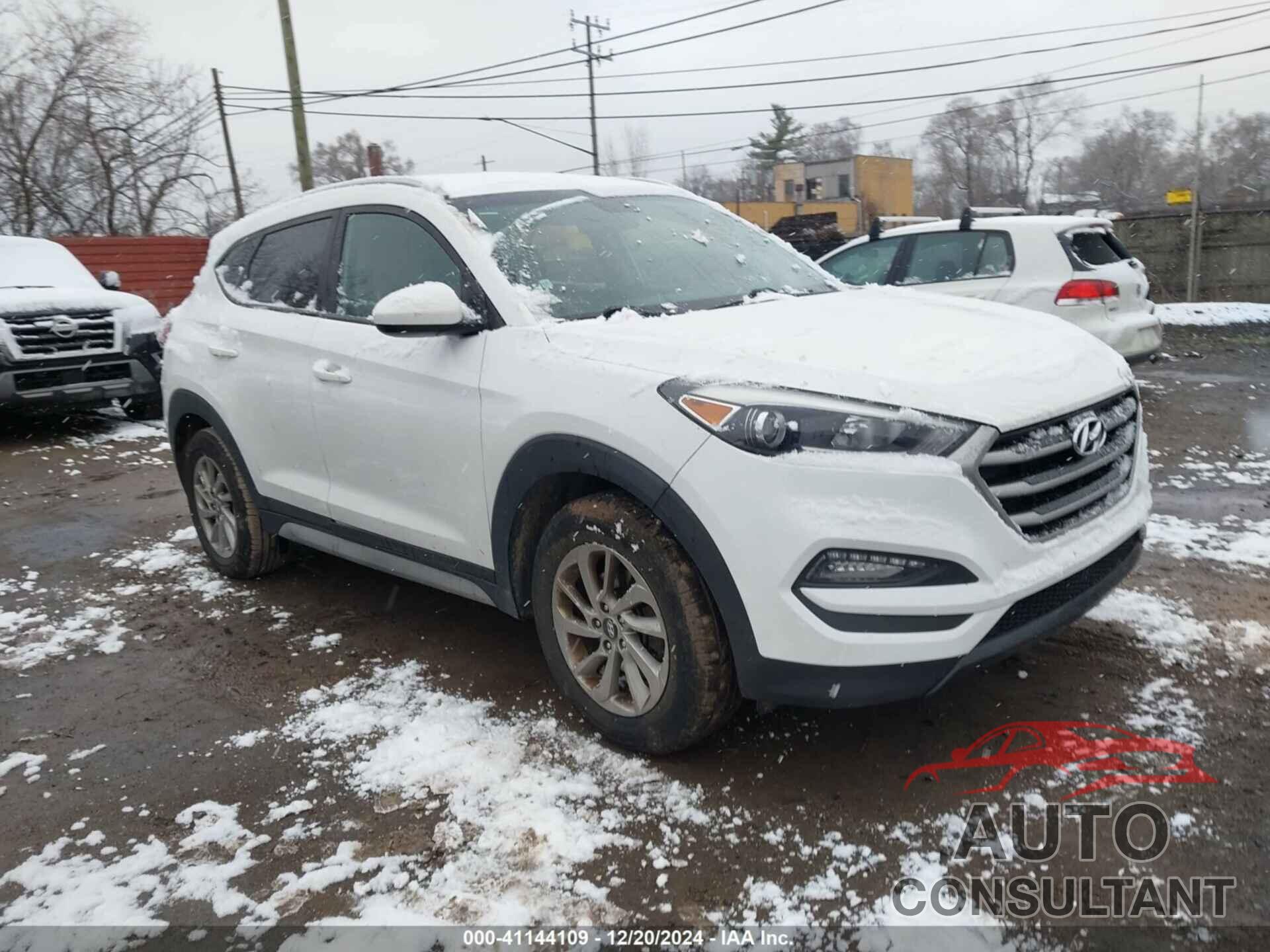 HYUNDAI TUCSON 2018 - KM8J3CA48JU668326