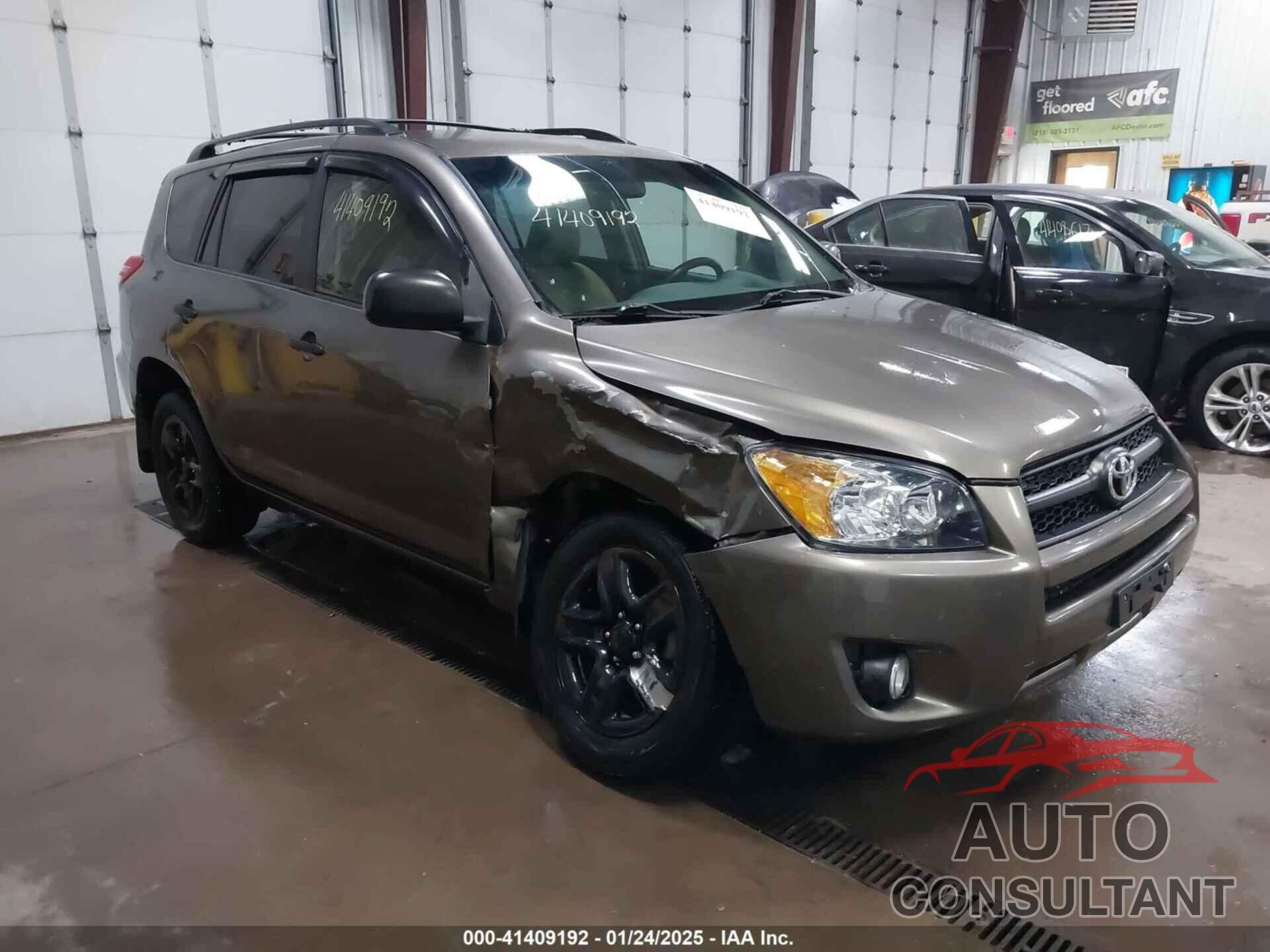 TOYOTA RAV4 2010 - JTMBF4DV3AD036845