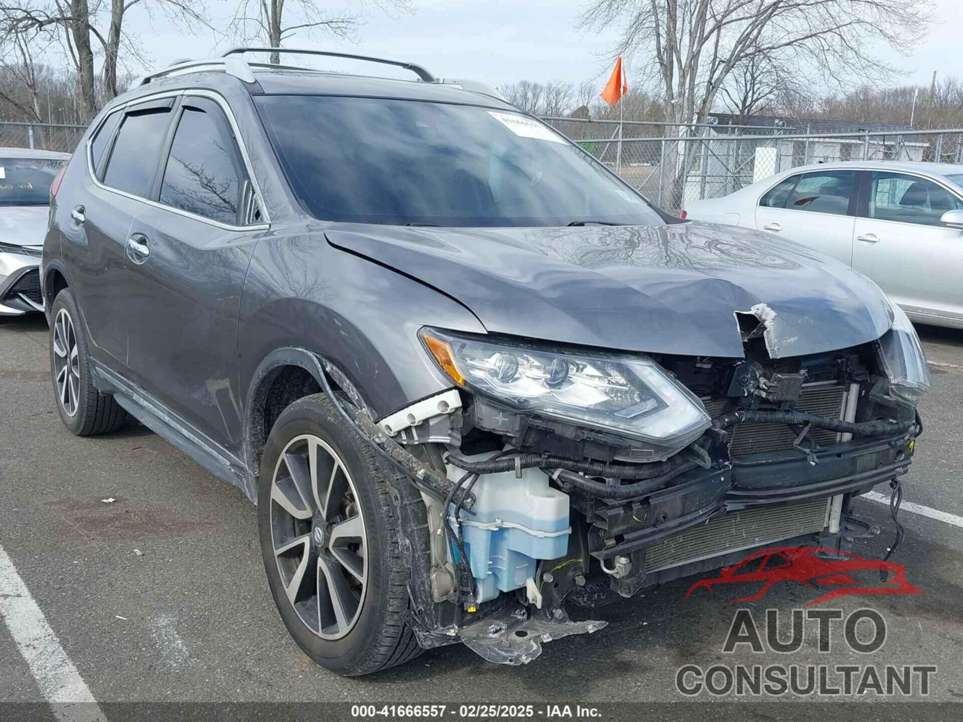 NISSAN ROGUE 2019 - 5N1AT2MV1KC830772