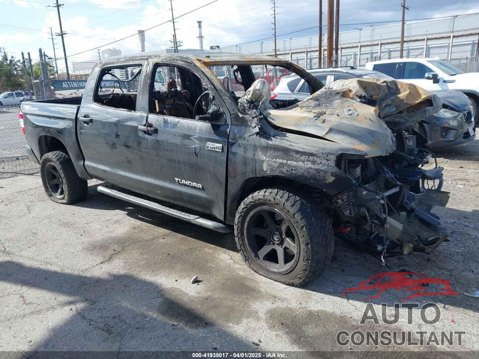 TOYOTA TUNDRA 2019 - 5TFEY5F17KX245187
