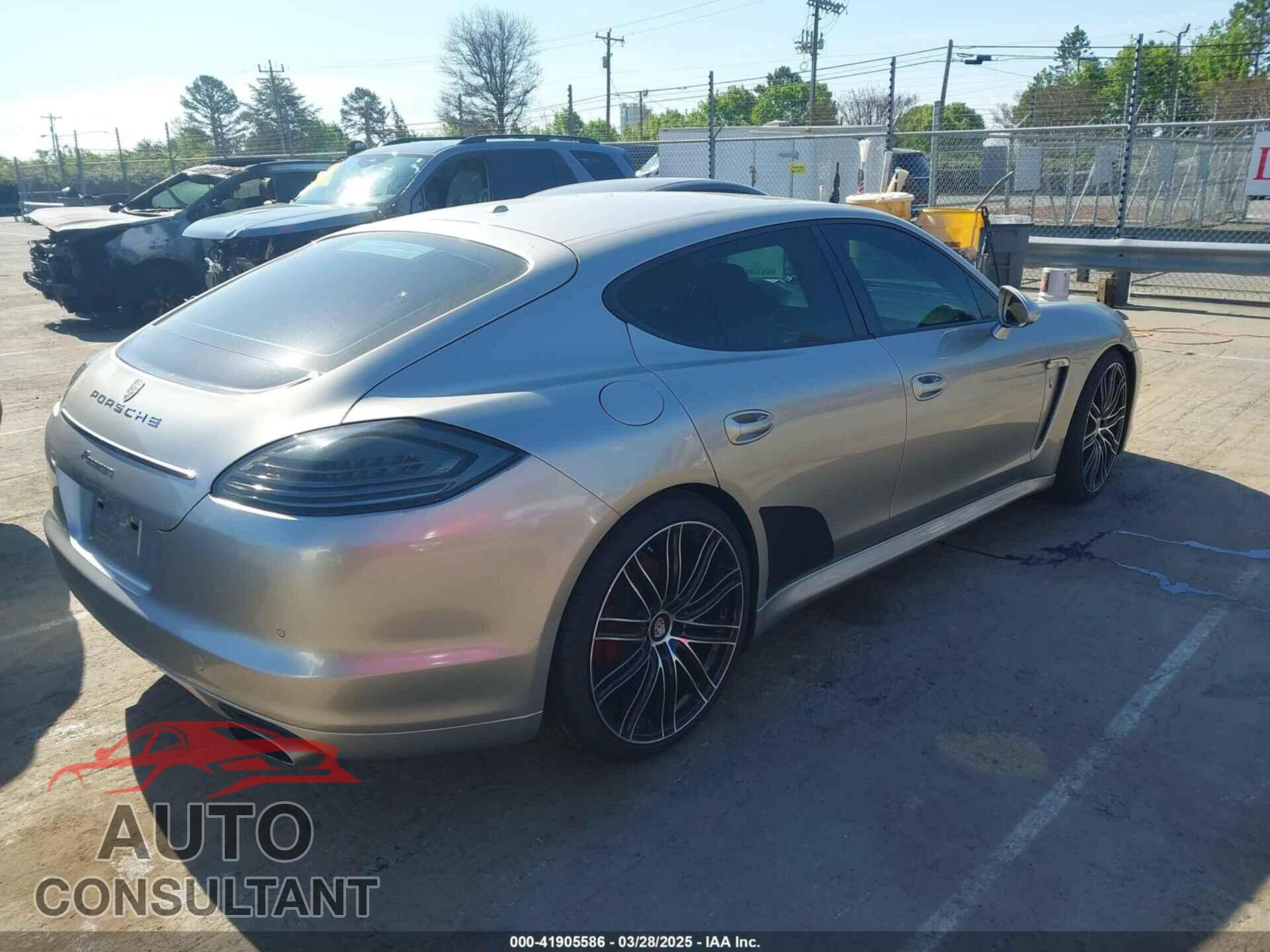 PORSCHE PANAMERA 2011 - WP0AA2A79BL011637