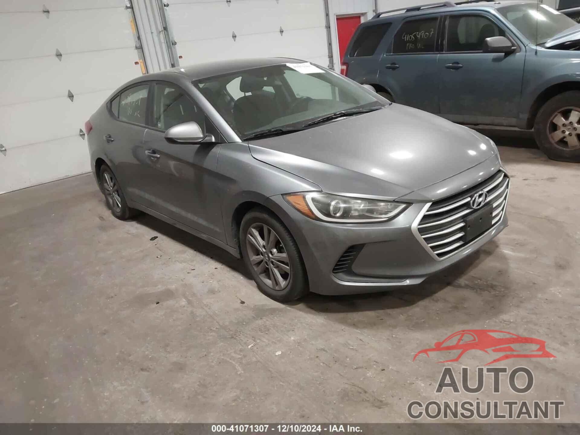 HYUNDAI ELANTRA 2018 - 5NPD84LF9JH275453