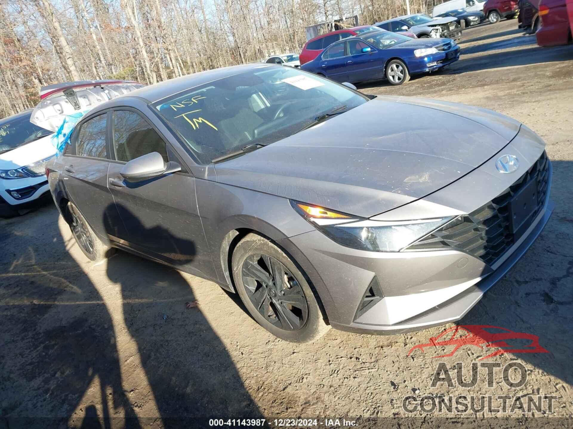 HYUNDAI ELANTRA 2022 - KMHLS4AG5NU347541