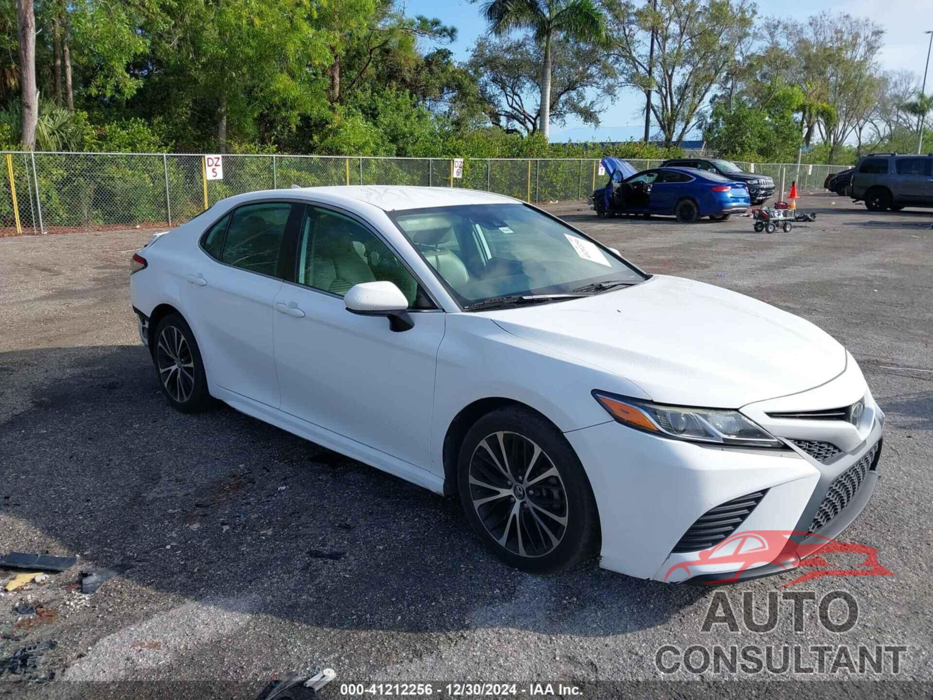 TOYOTA CAMRY 2019 - 4T1B11HK7KU754618