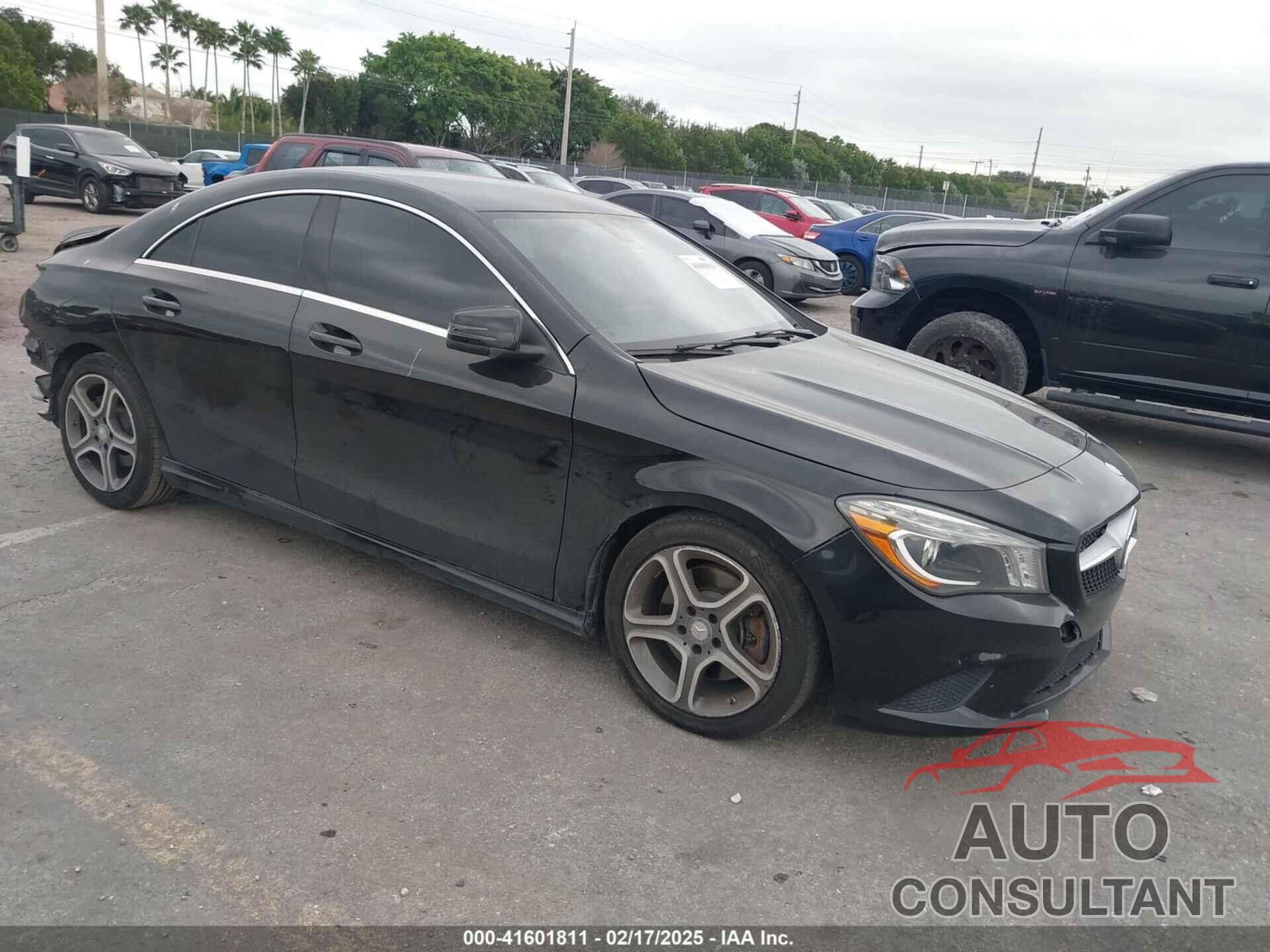 MERCEDES-BENZ CLA 250 2014 - WDDSJ4EB3EN068431